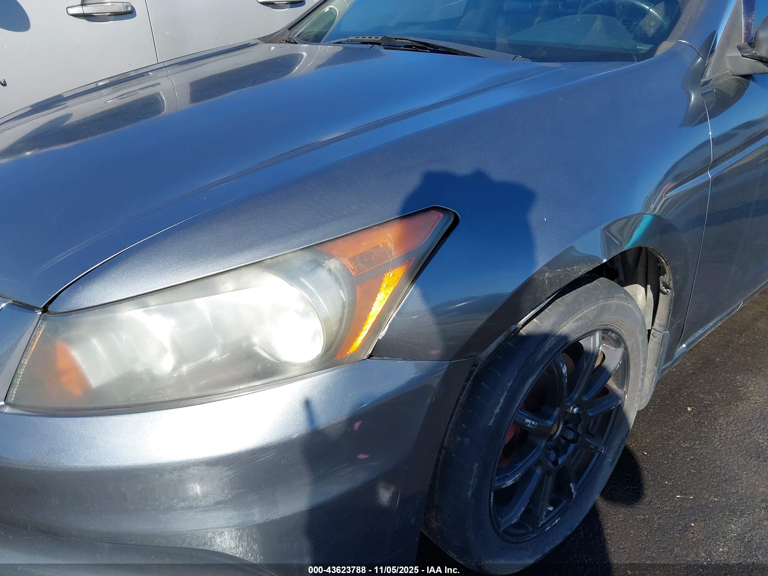 HONDA ACCORD image 6