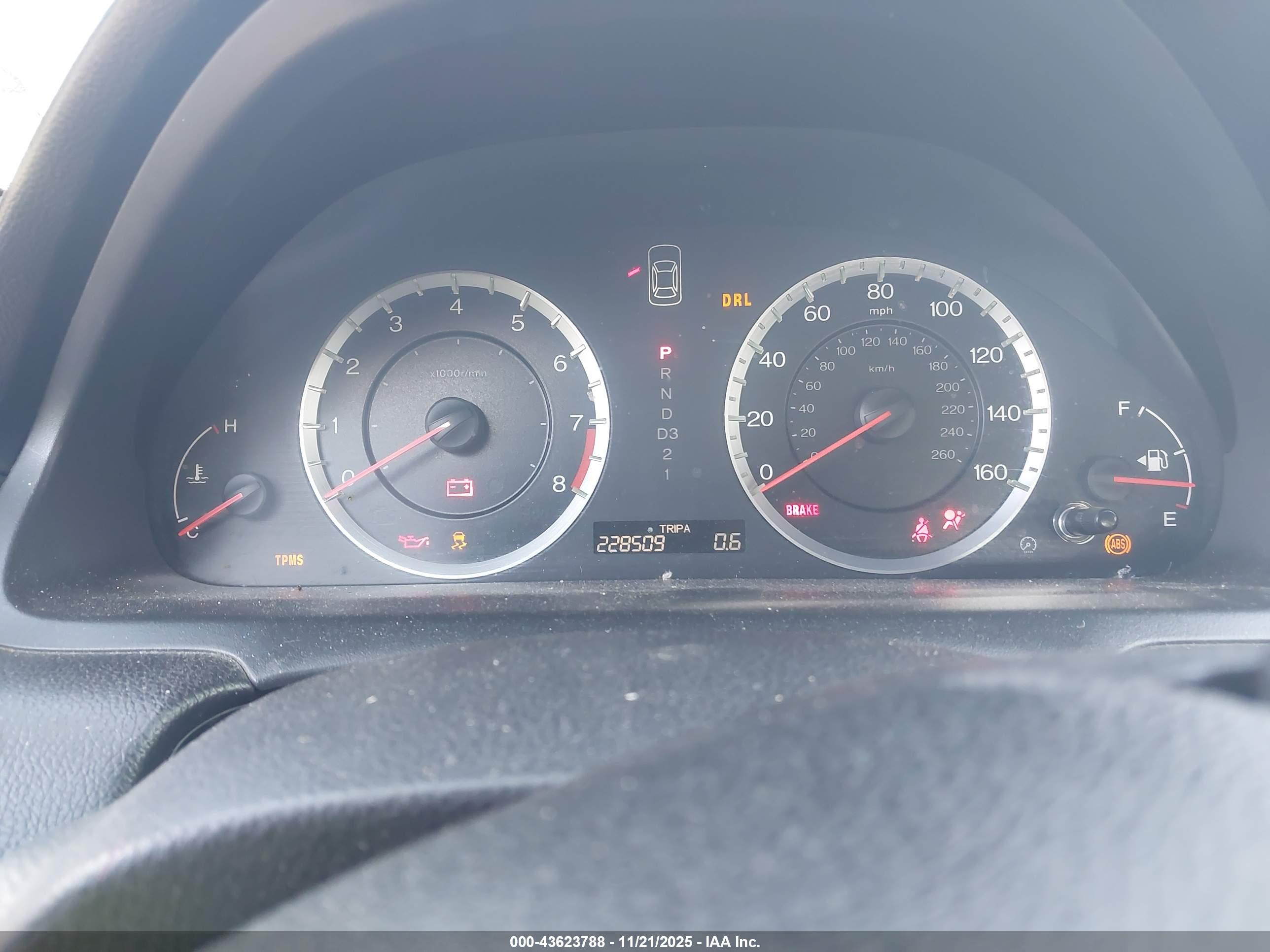 HONDA ACCORD image 7