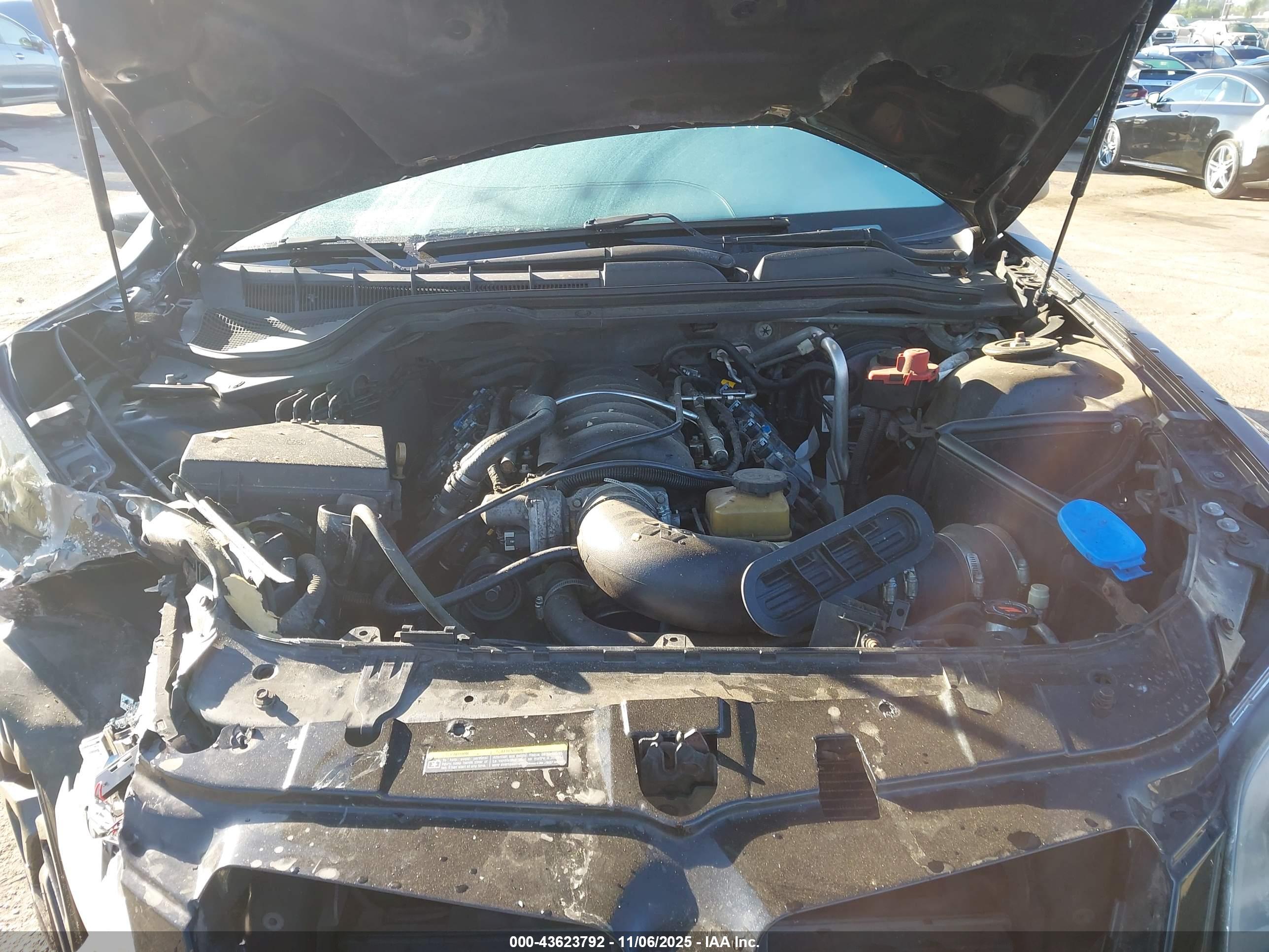 PONTIAC G8 image 10