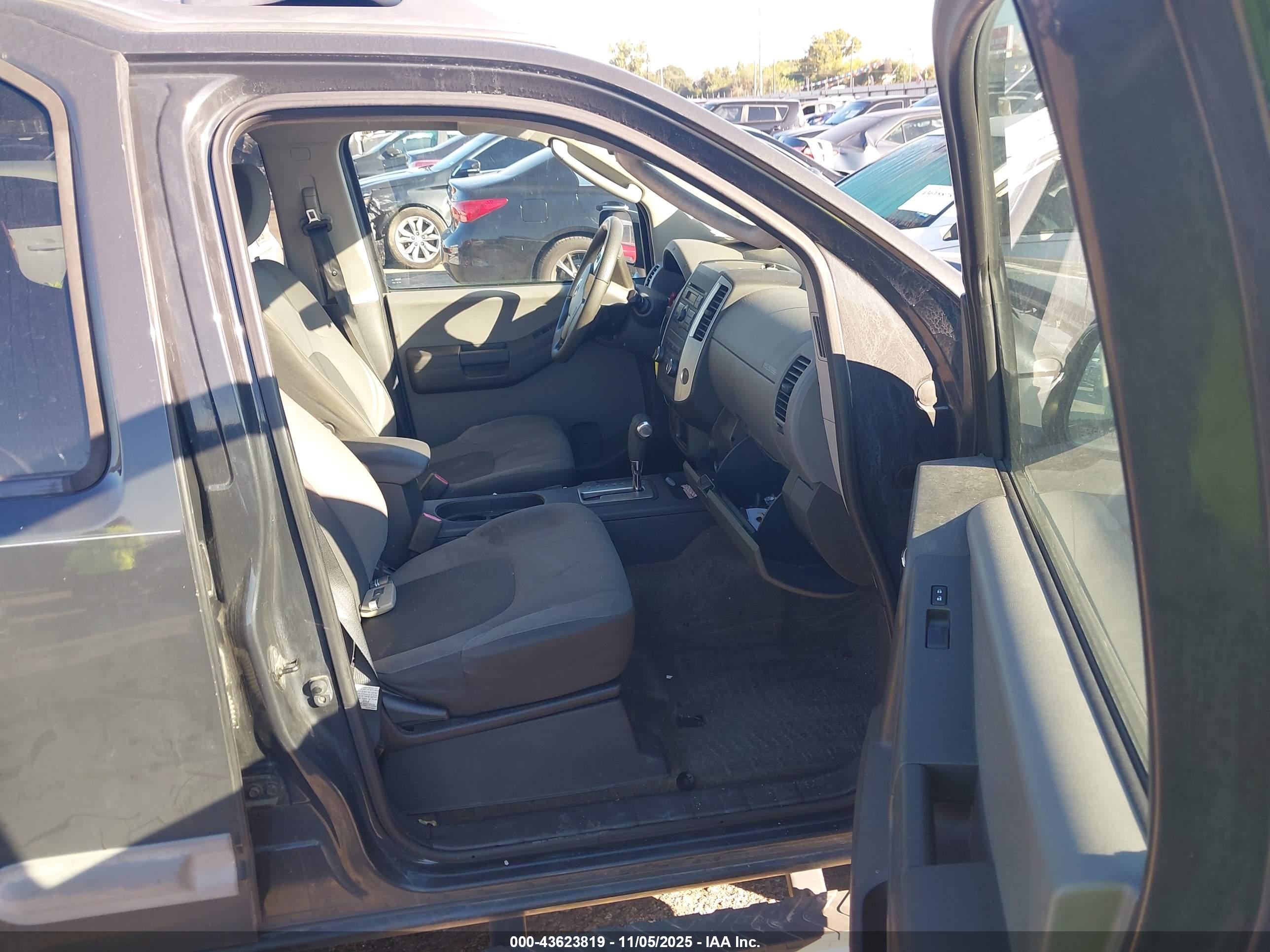 NISSAN XTERRA image 5