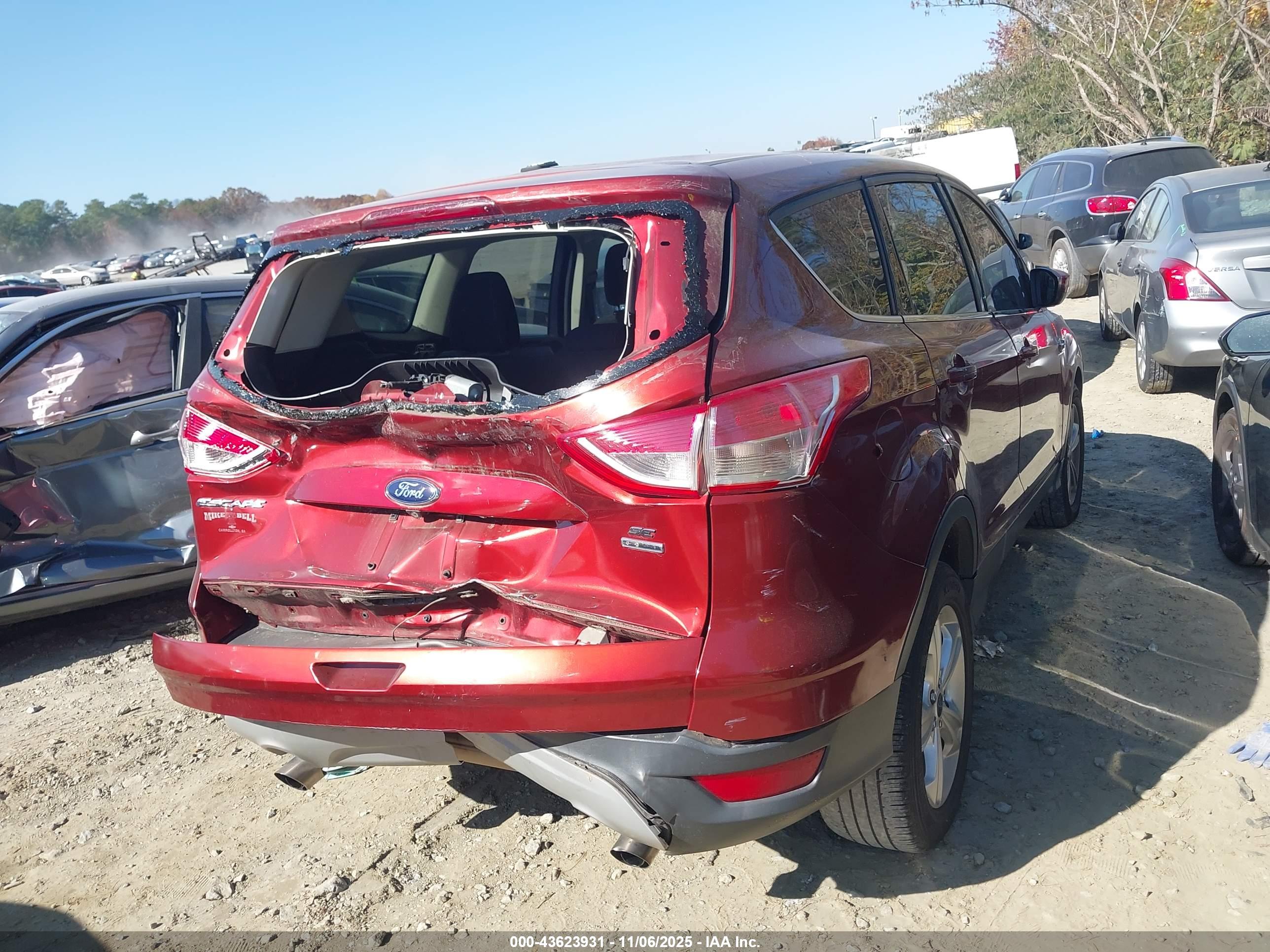 FORD ESCAPE image 4