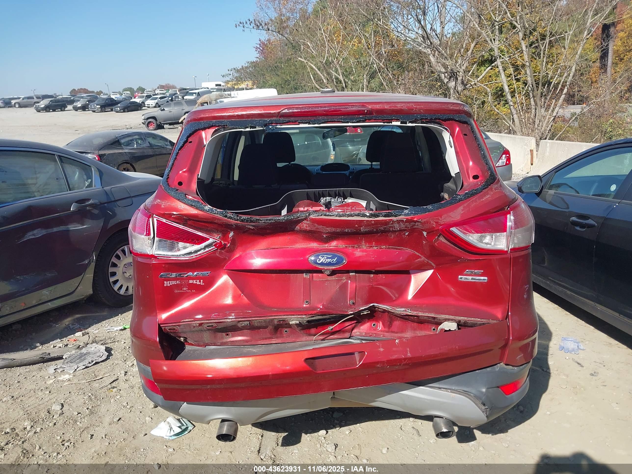 FORD ESCAPE image 6