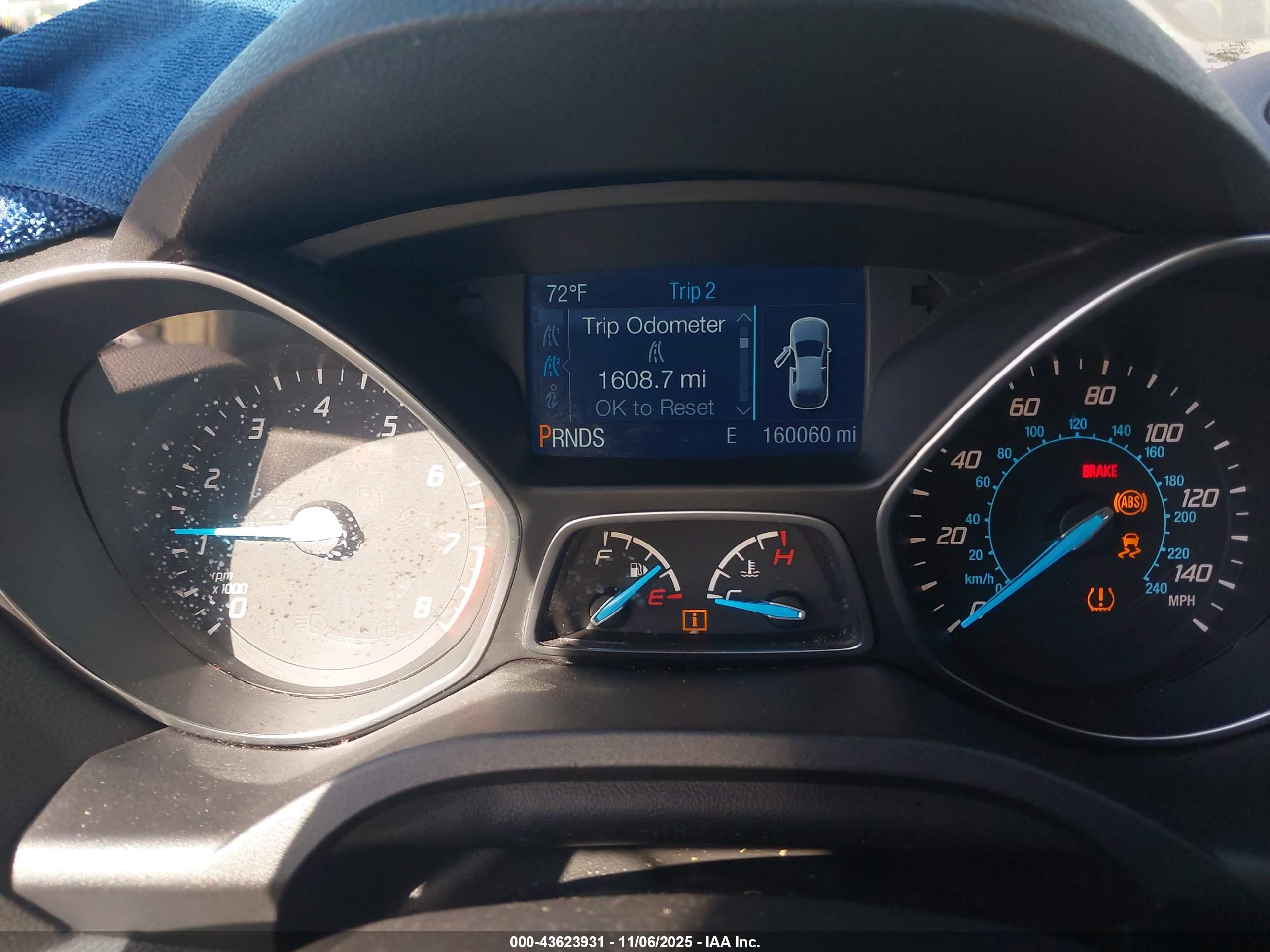 FORD ESCAPE image 7