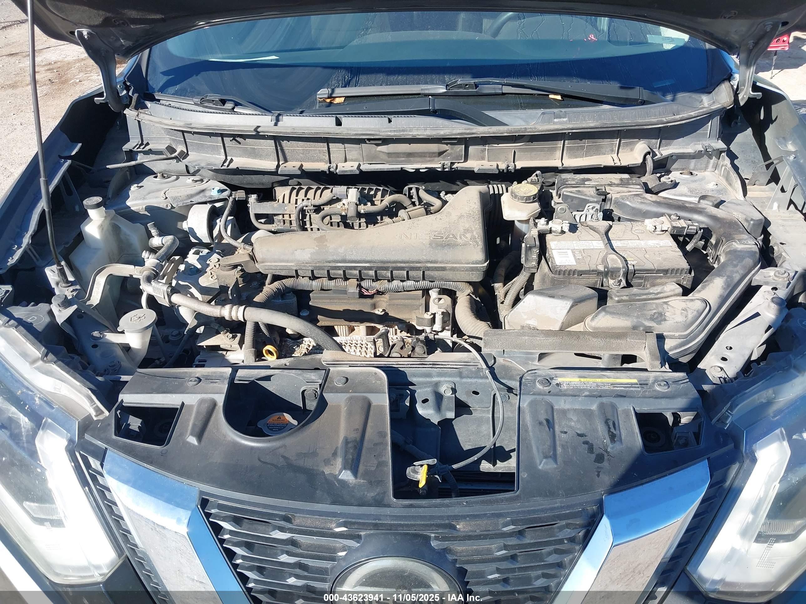 NISSAN ROGUE image 10