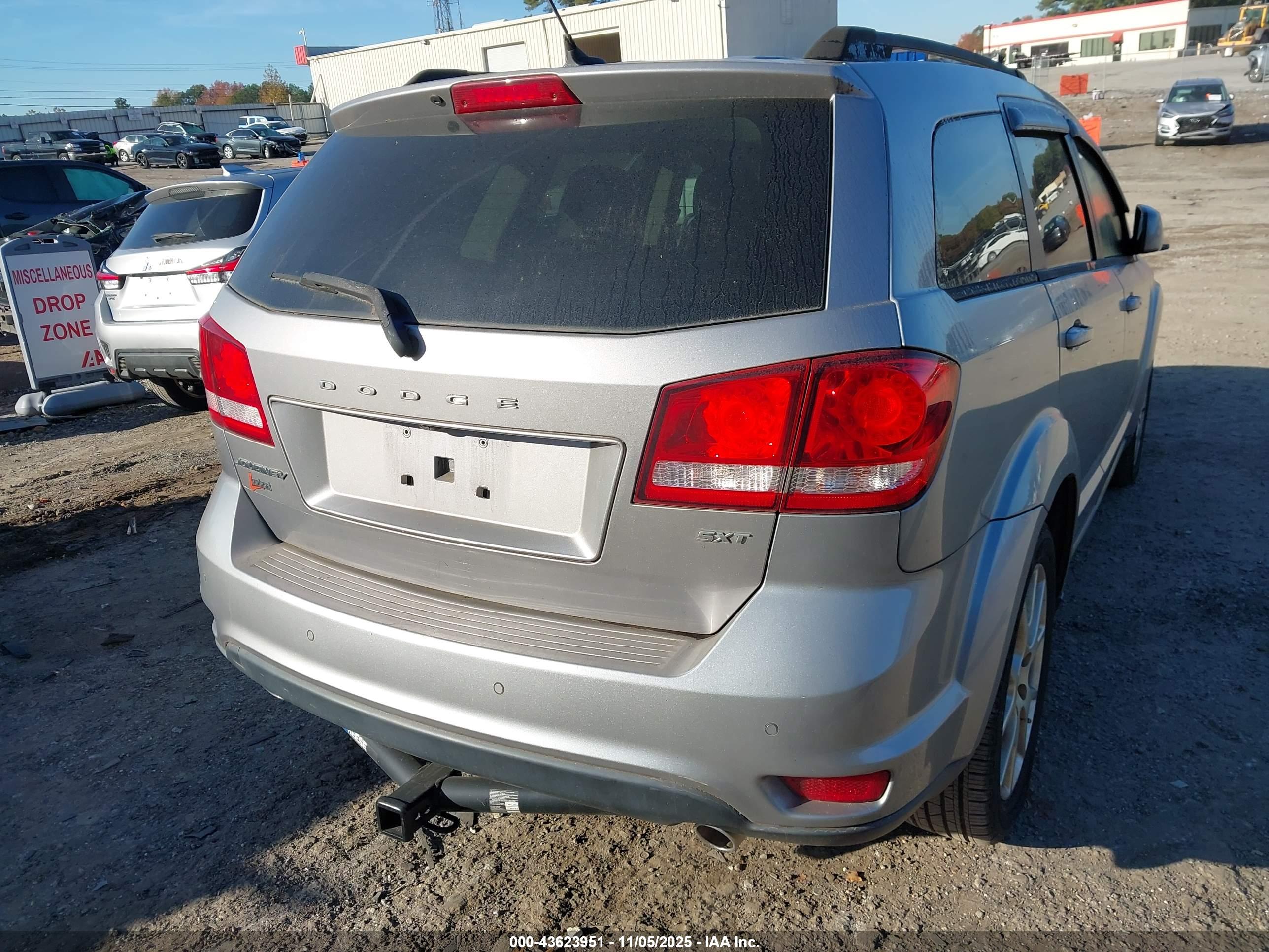 DODGE JOURNEY image 4