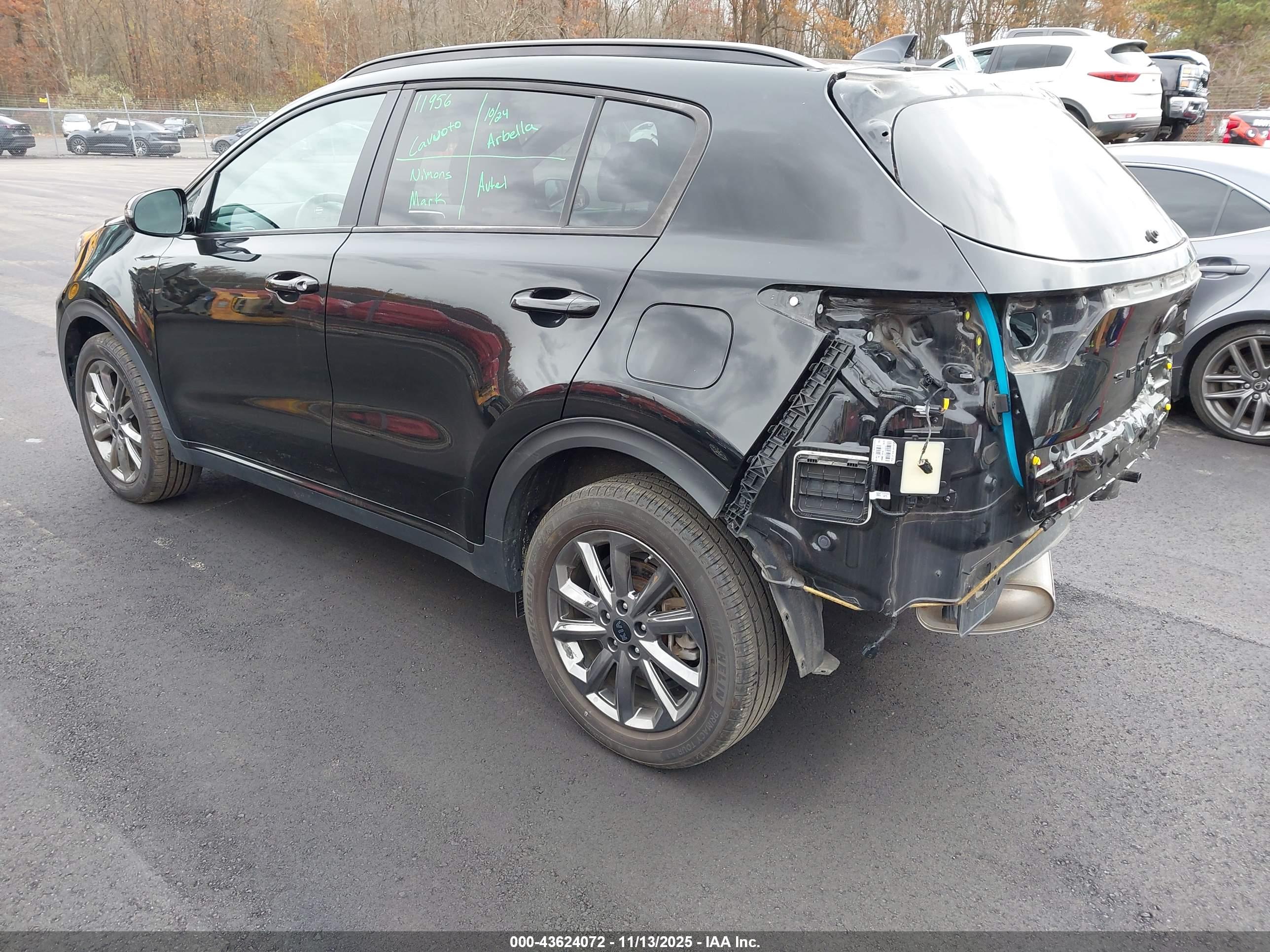 KIA SPORTAGE image 3