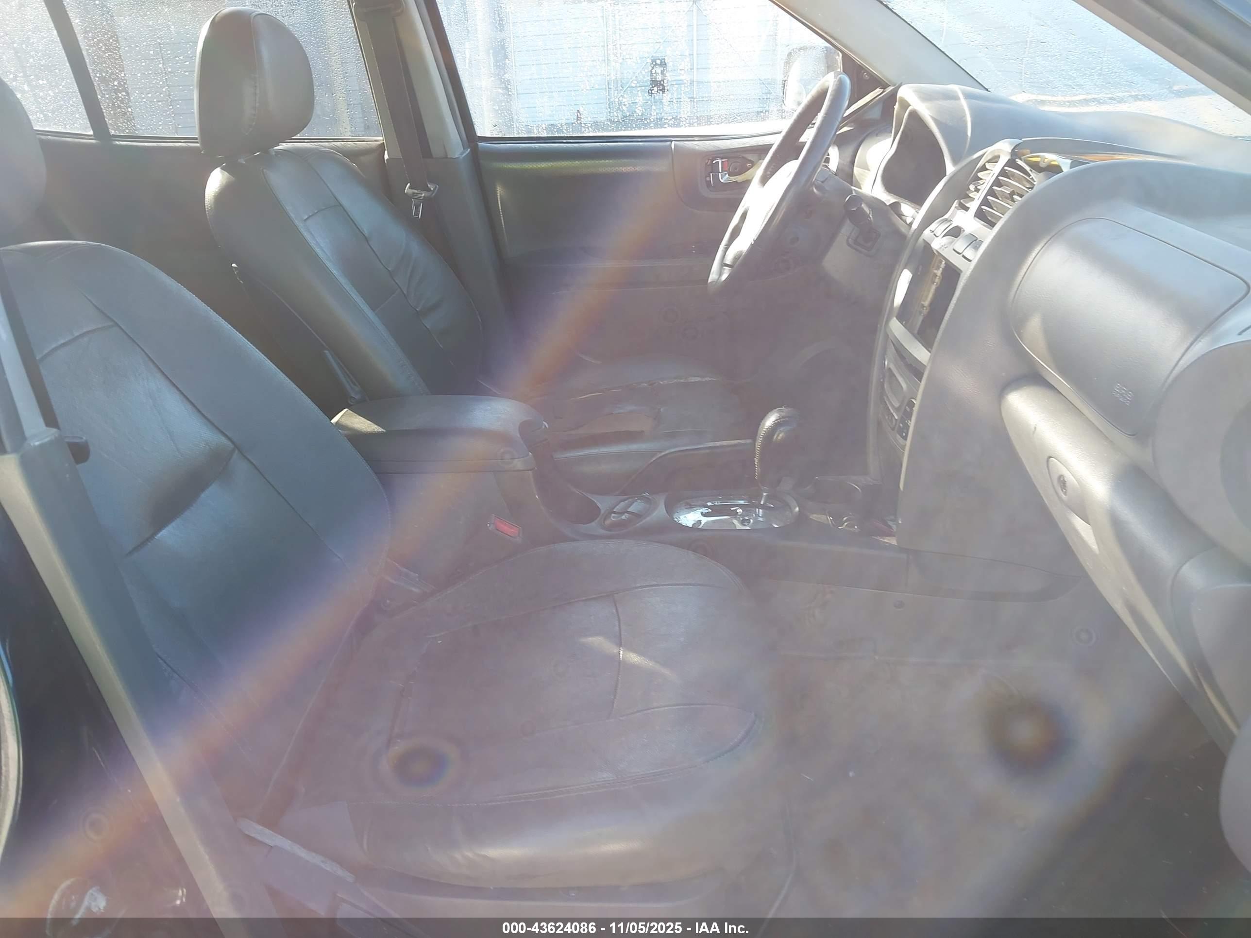 HYUNDAI SANTA image 5