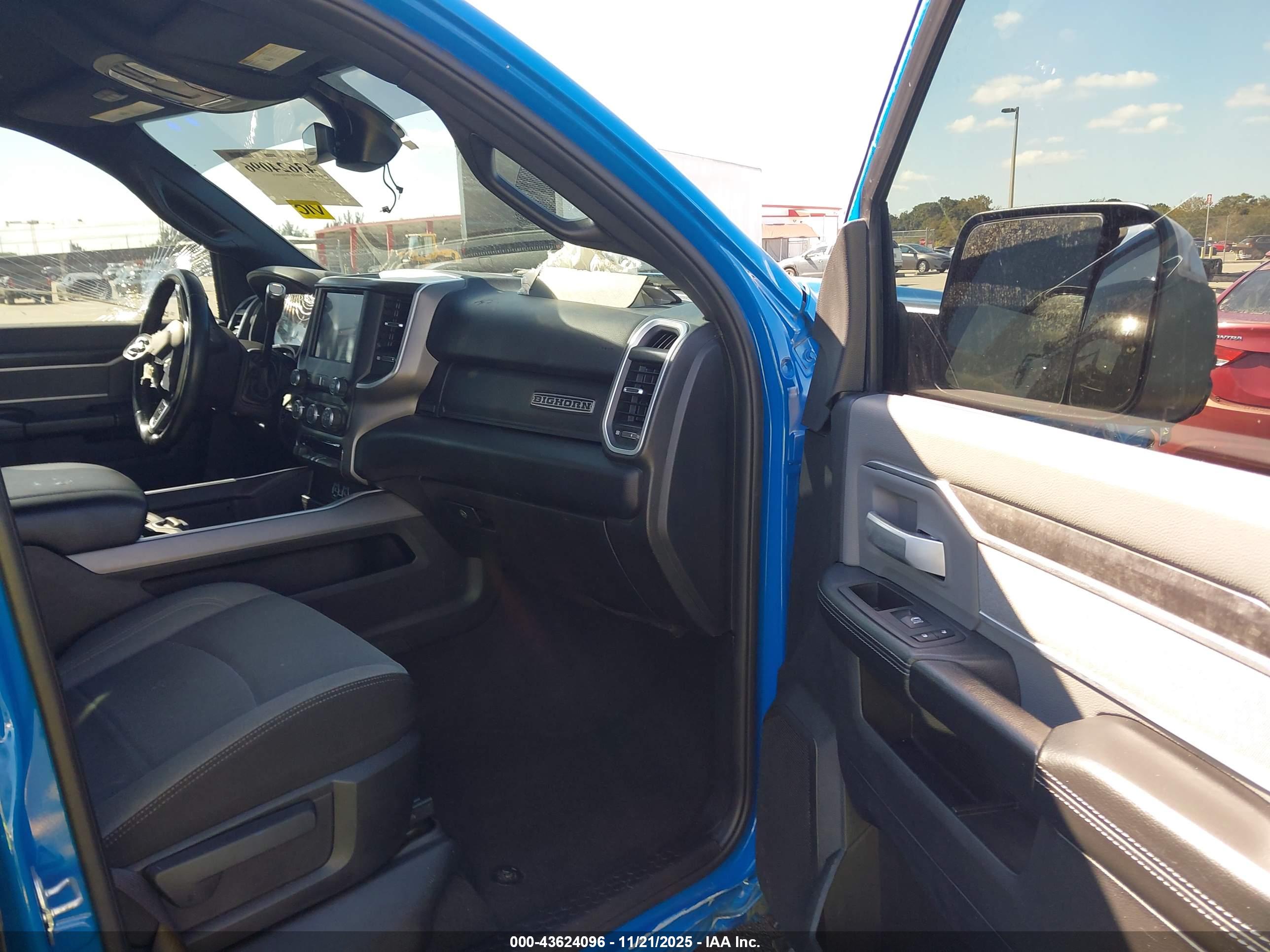 RAM 2500 image 5