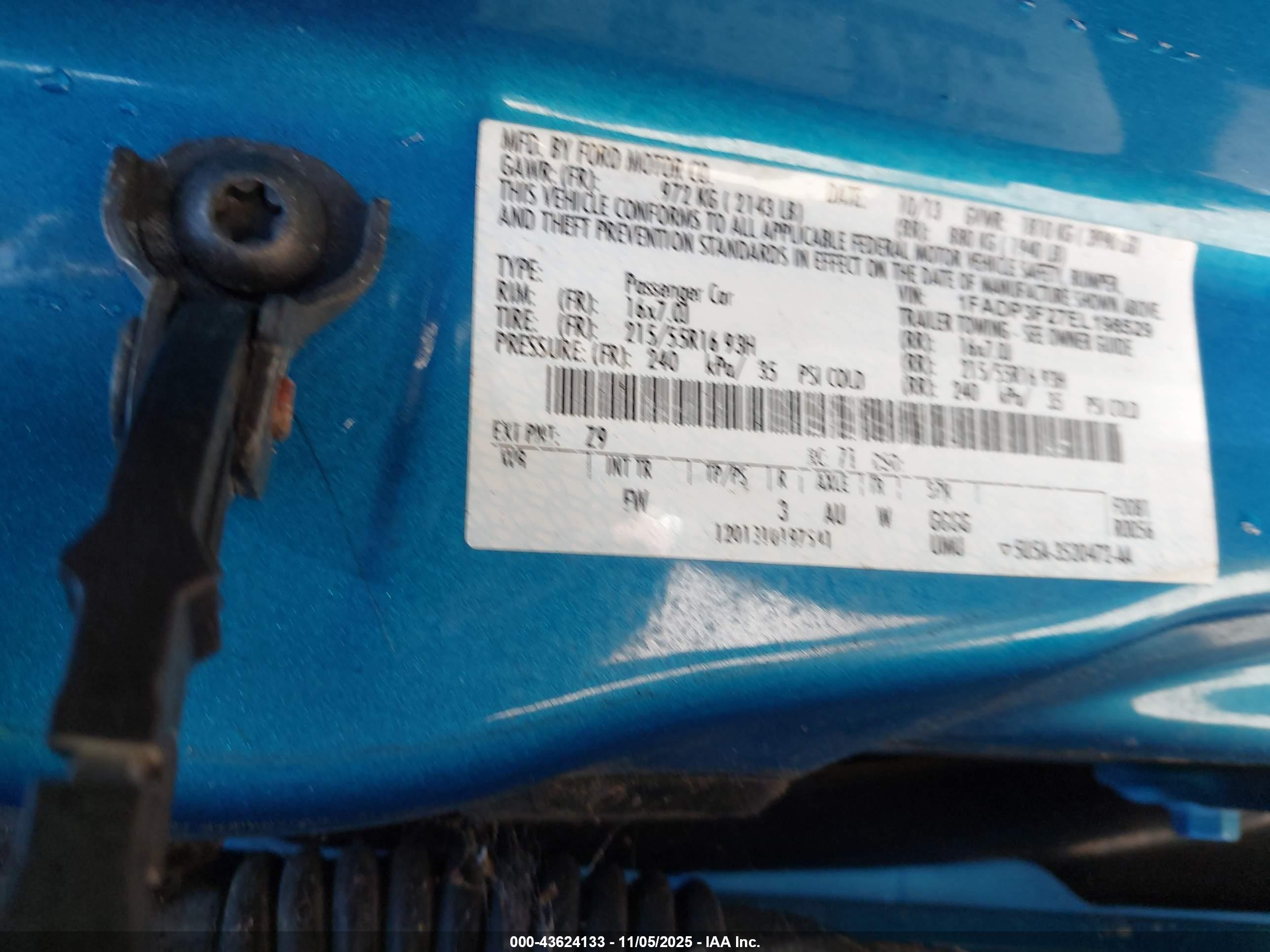 FORD FOCUS image 9