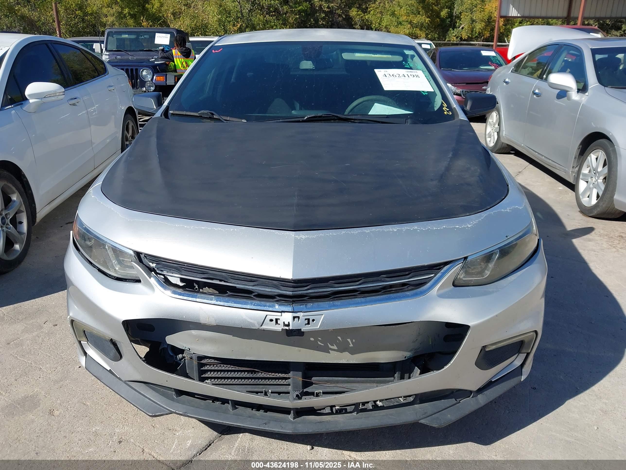 CHEVROLET MALIBU image 6