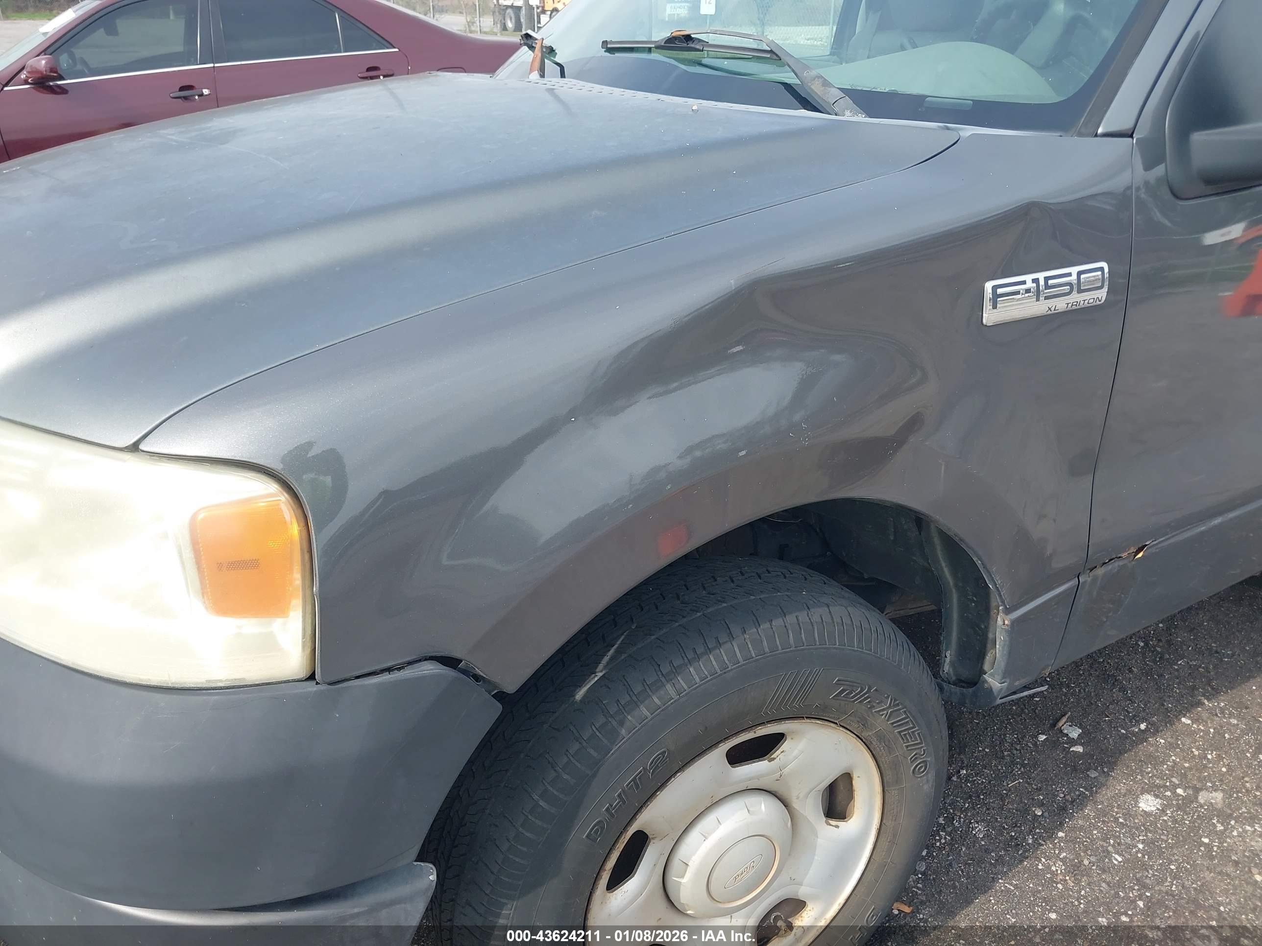 FORD F-150 image 6
