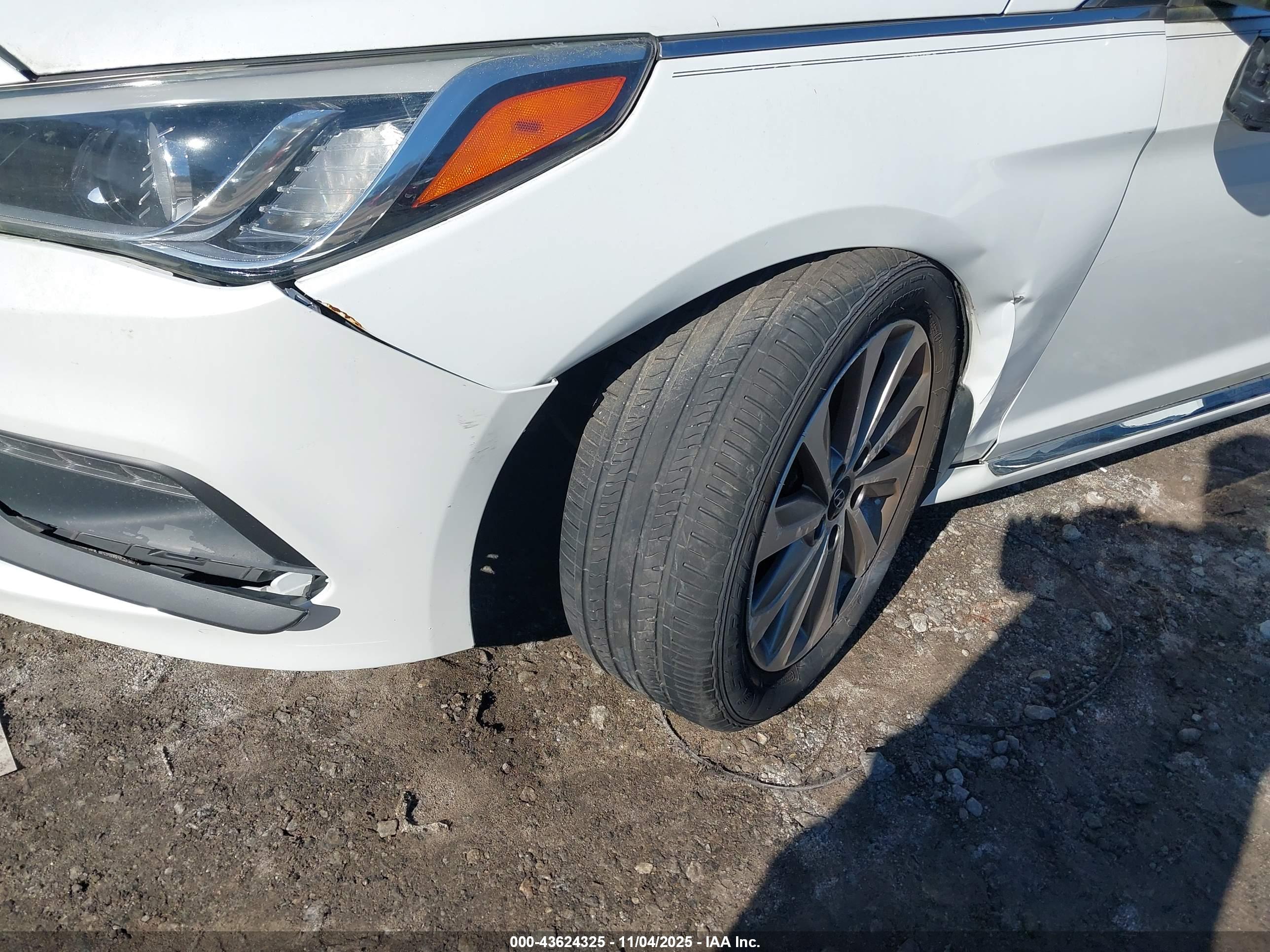 HYUNDAI SONATA image 6