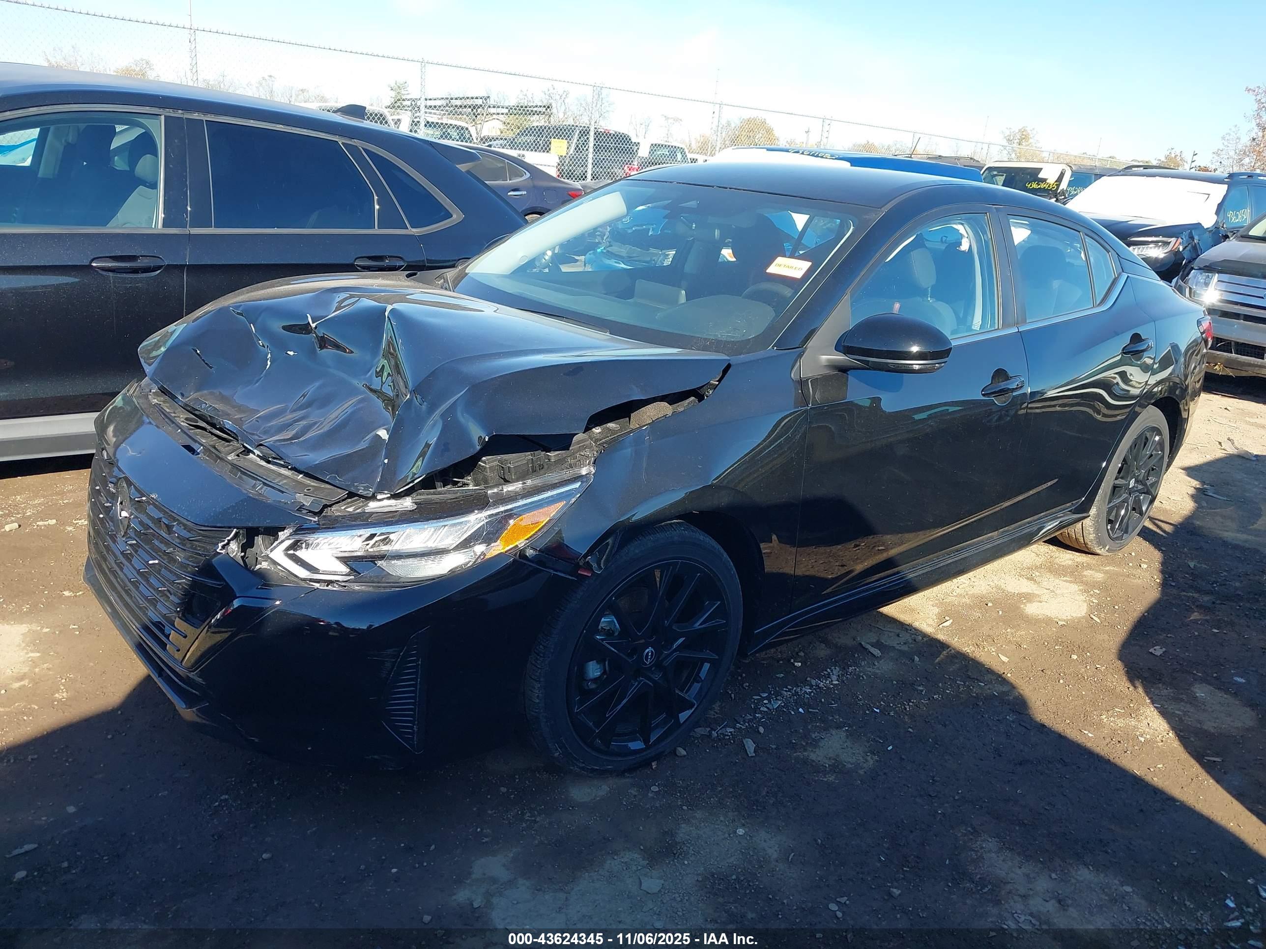 NISSAN SENTRA image 2