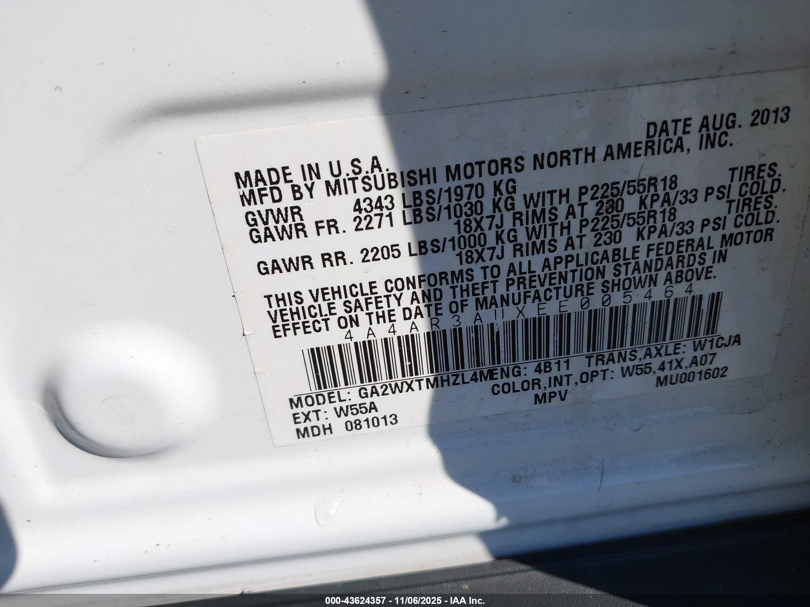 MITSUBISHI OUTLANDER image 9