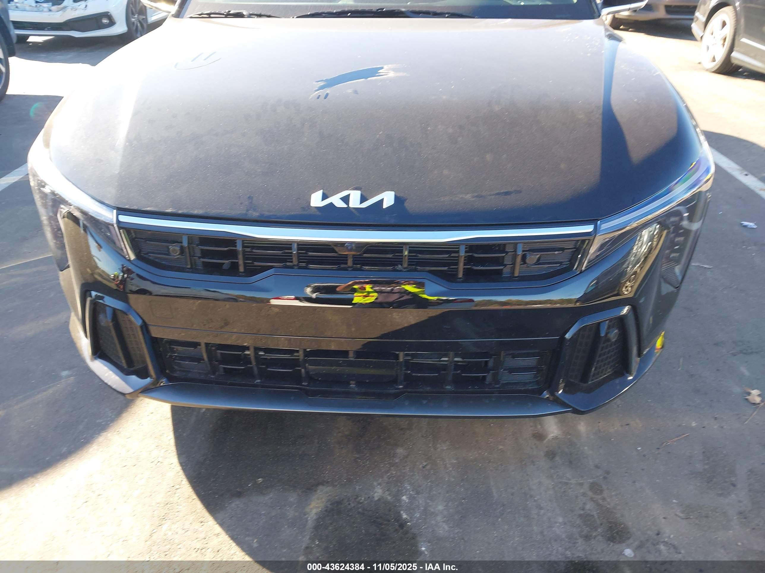 KIA K4 image 6