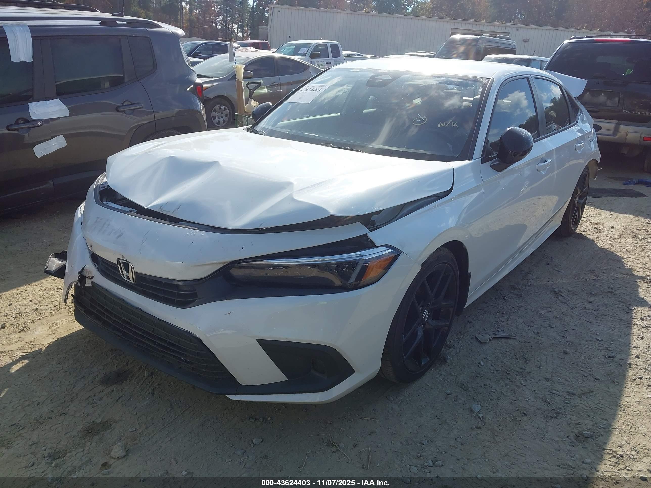 HONDA CIVIC image 2