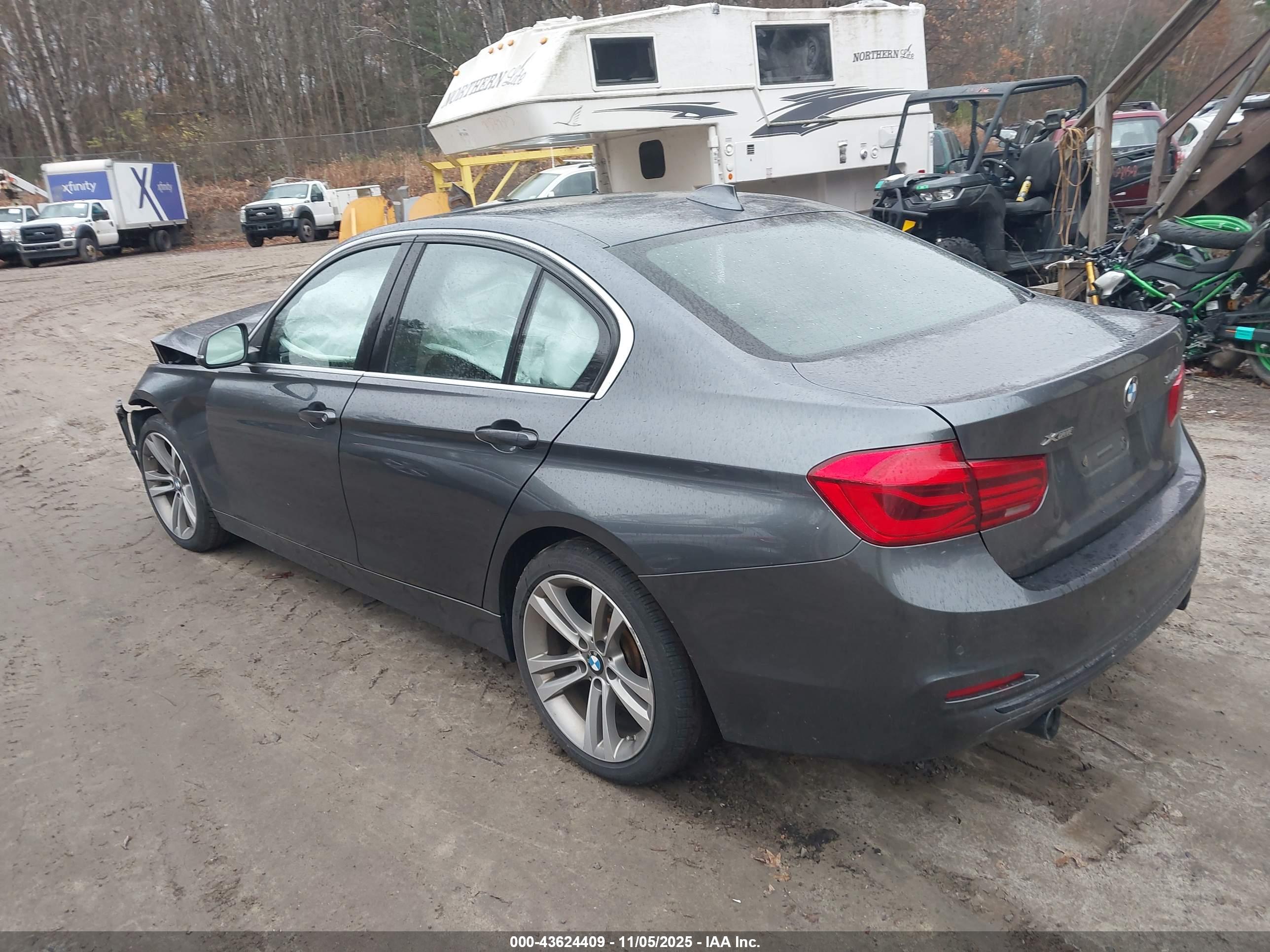 BMW 340I image 3