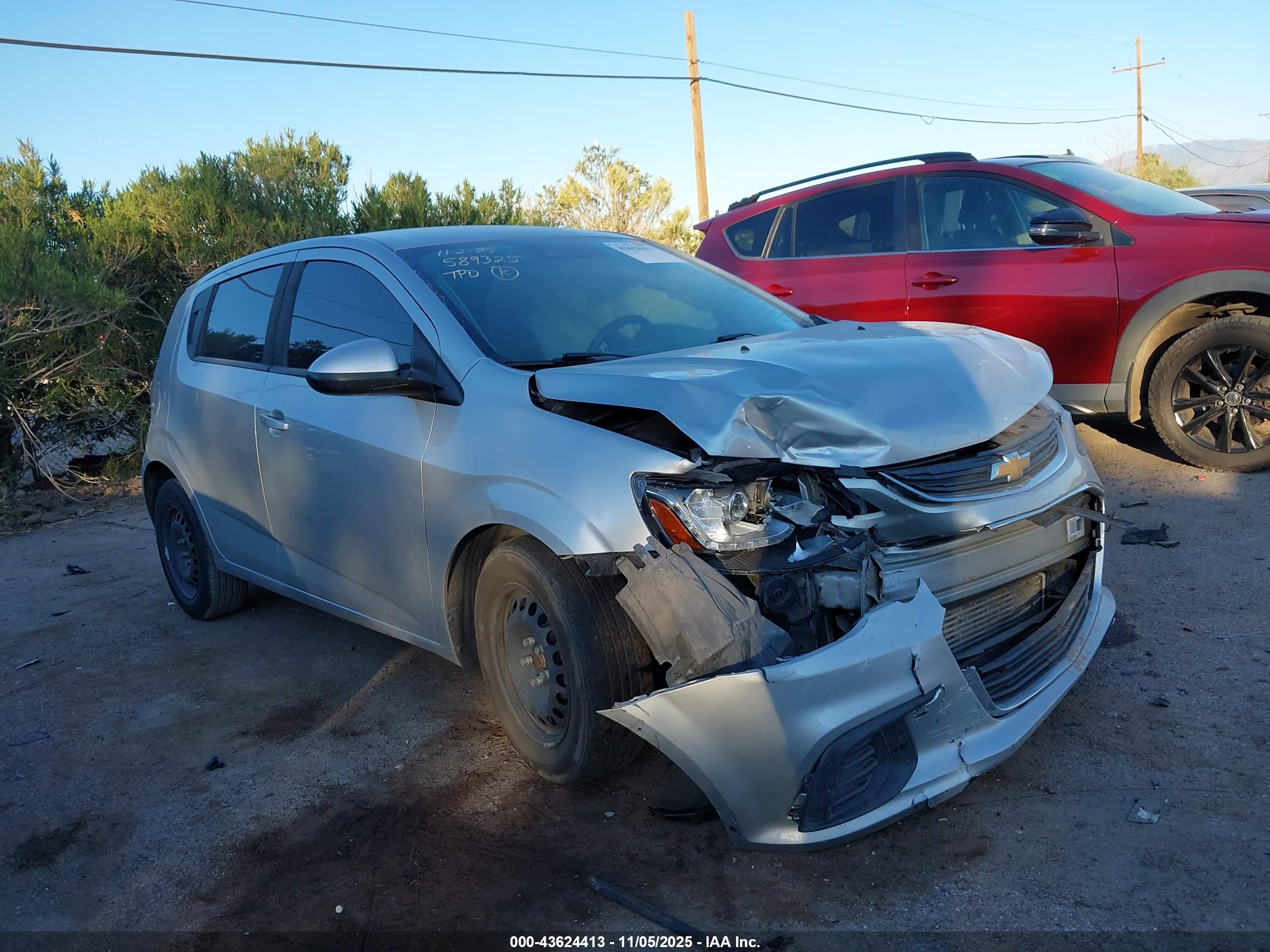 CHEVROLET SONIC image 6