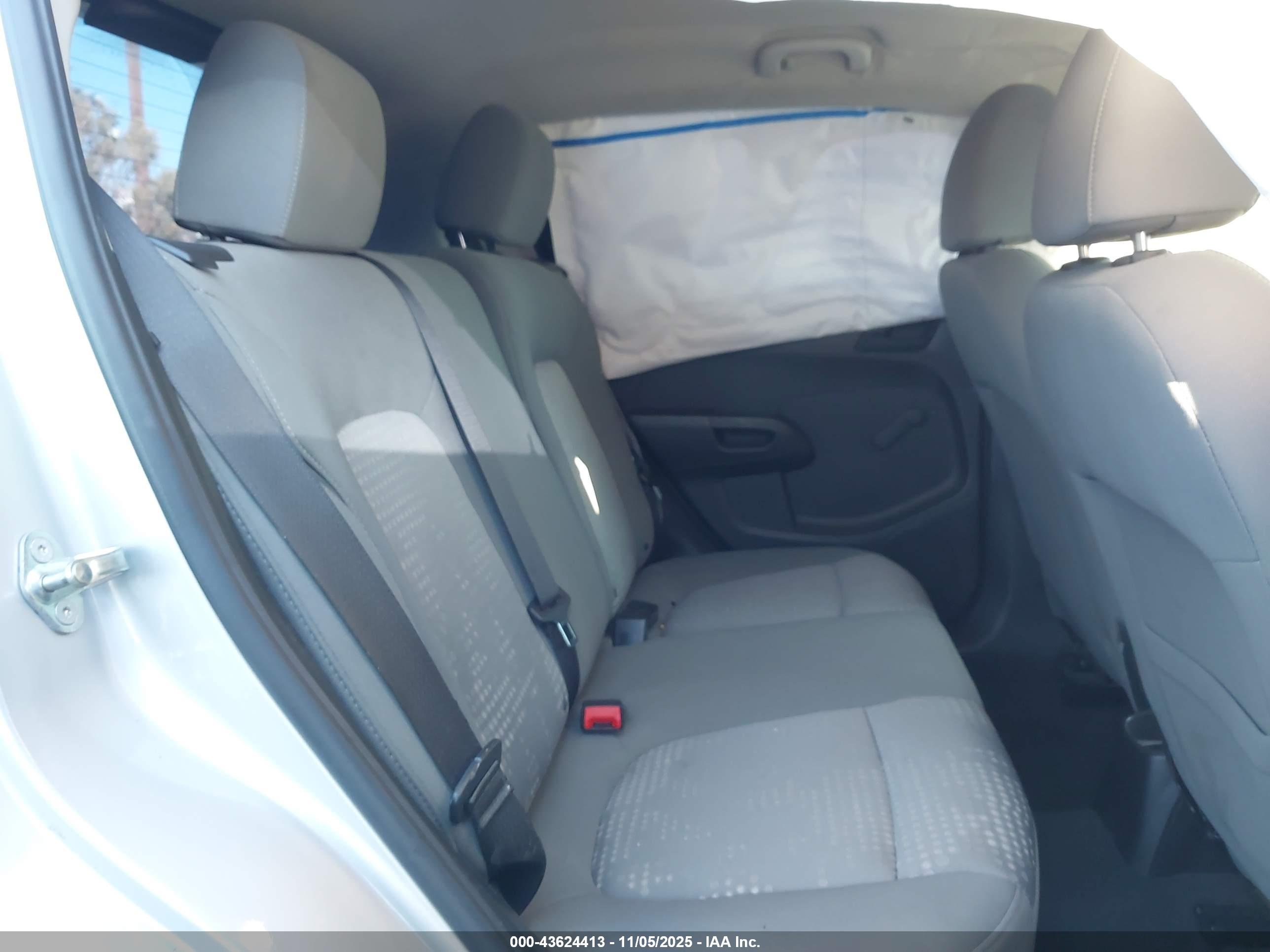 CHEVROLET SONIC image 8