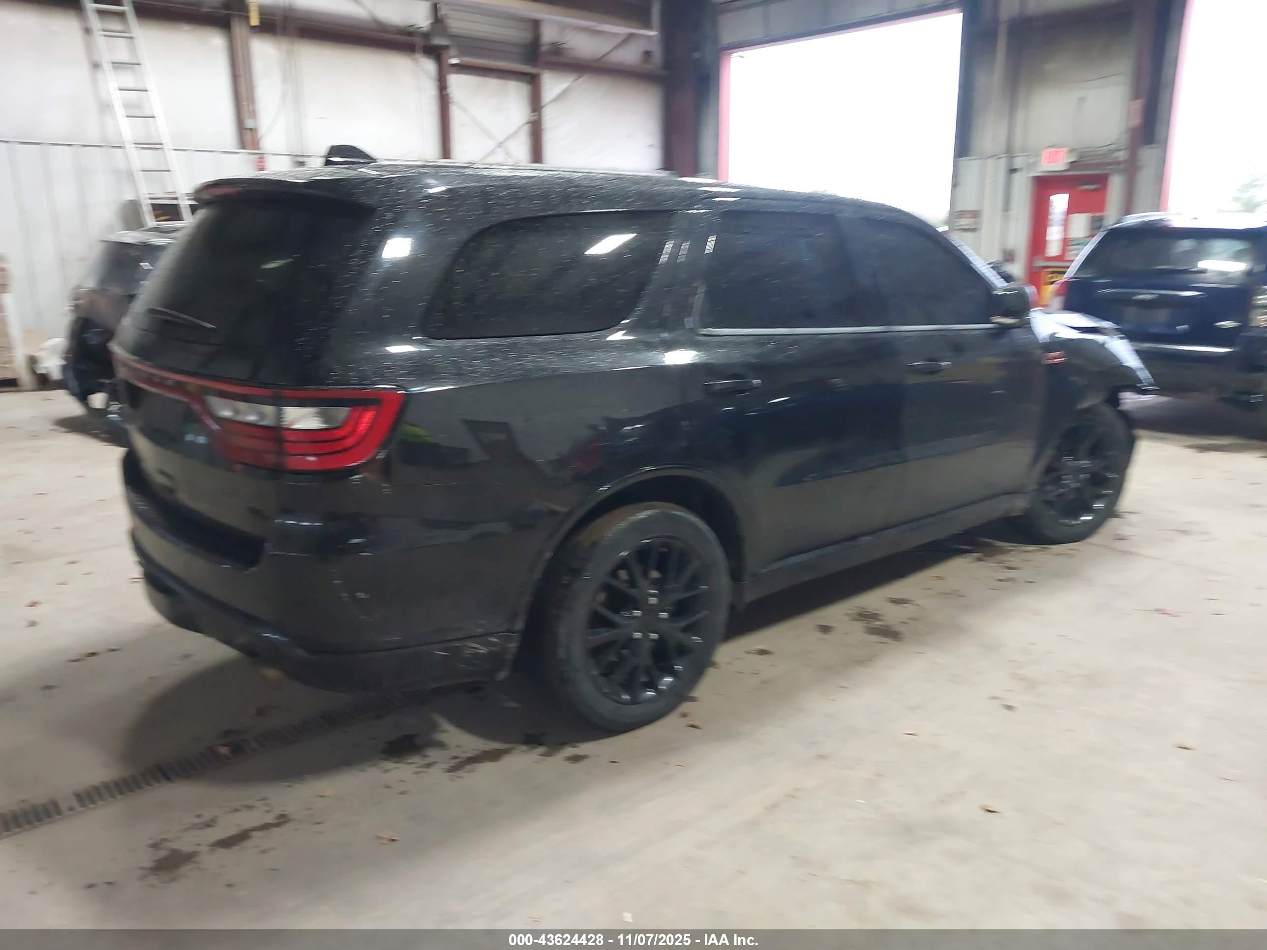 DODGE DURANGO image 4