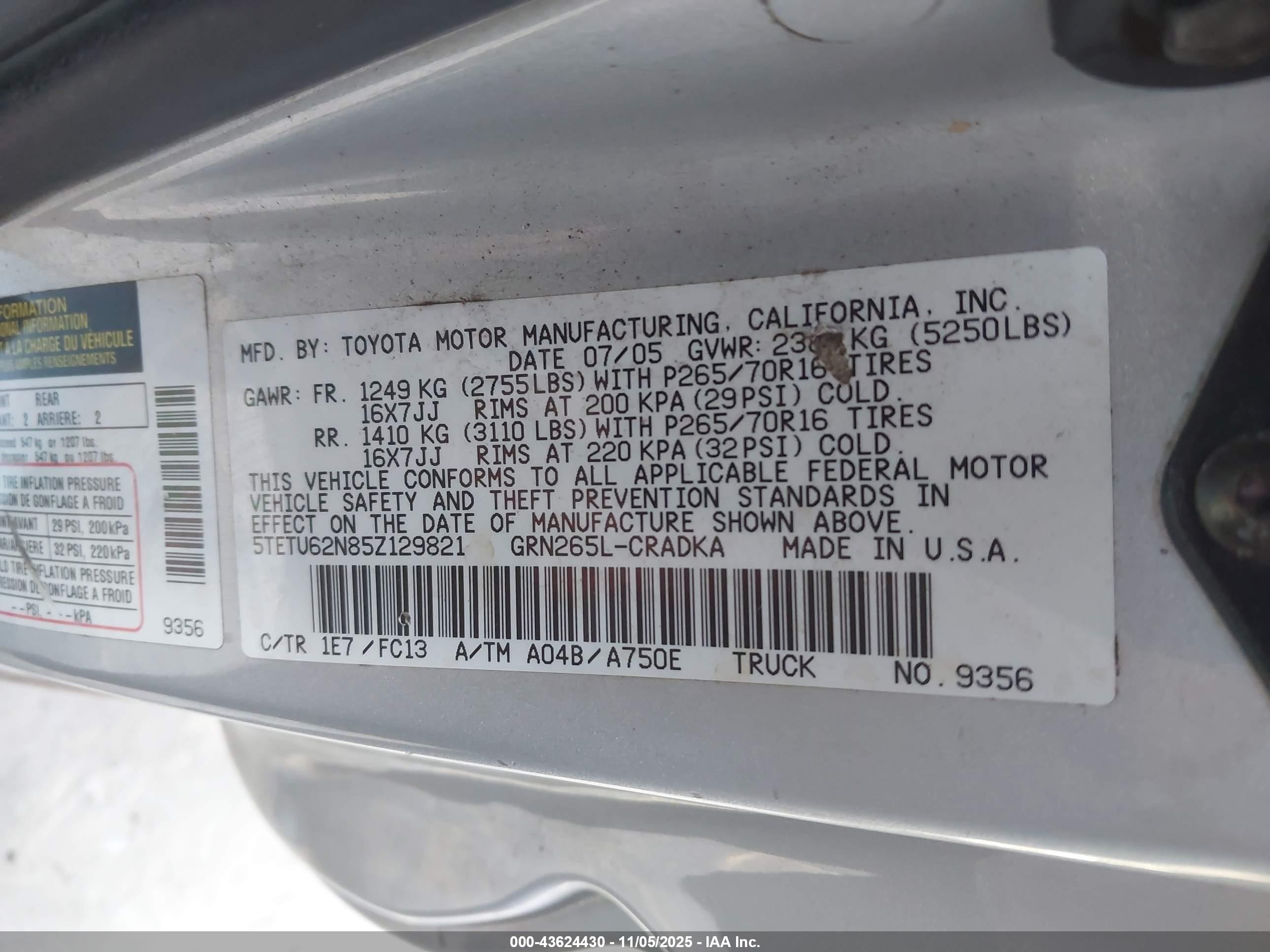 TOYOTA TACOMA image 9