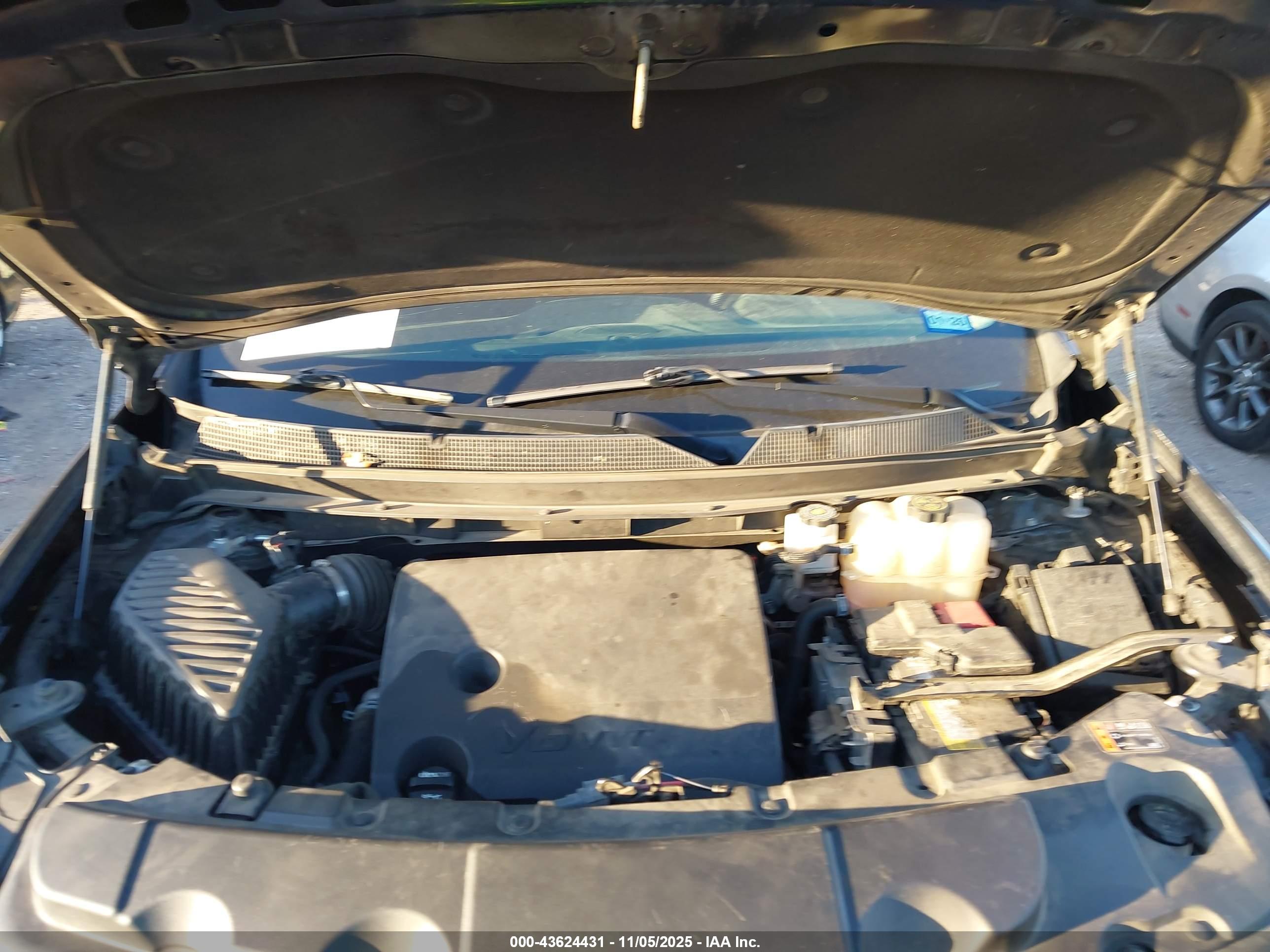 CHEVROLET TRAVERSE image 10