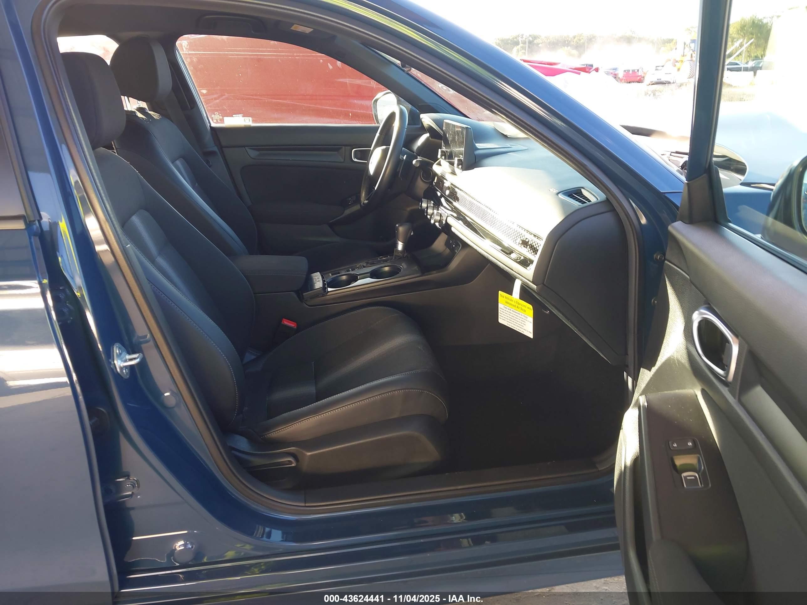 HONDA CIVIC image 5