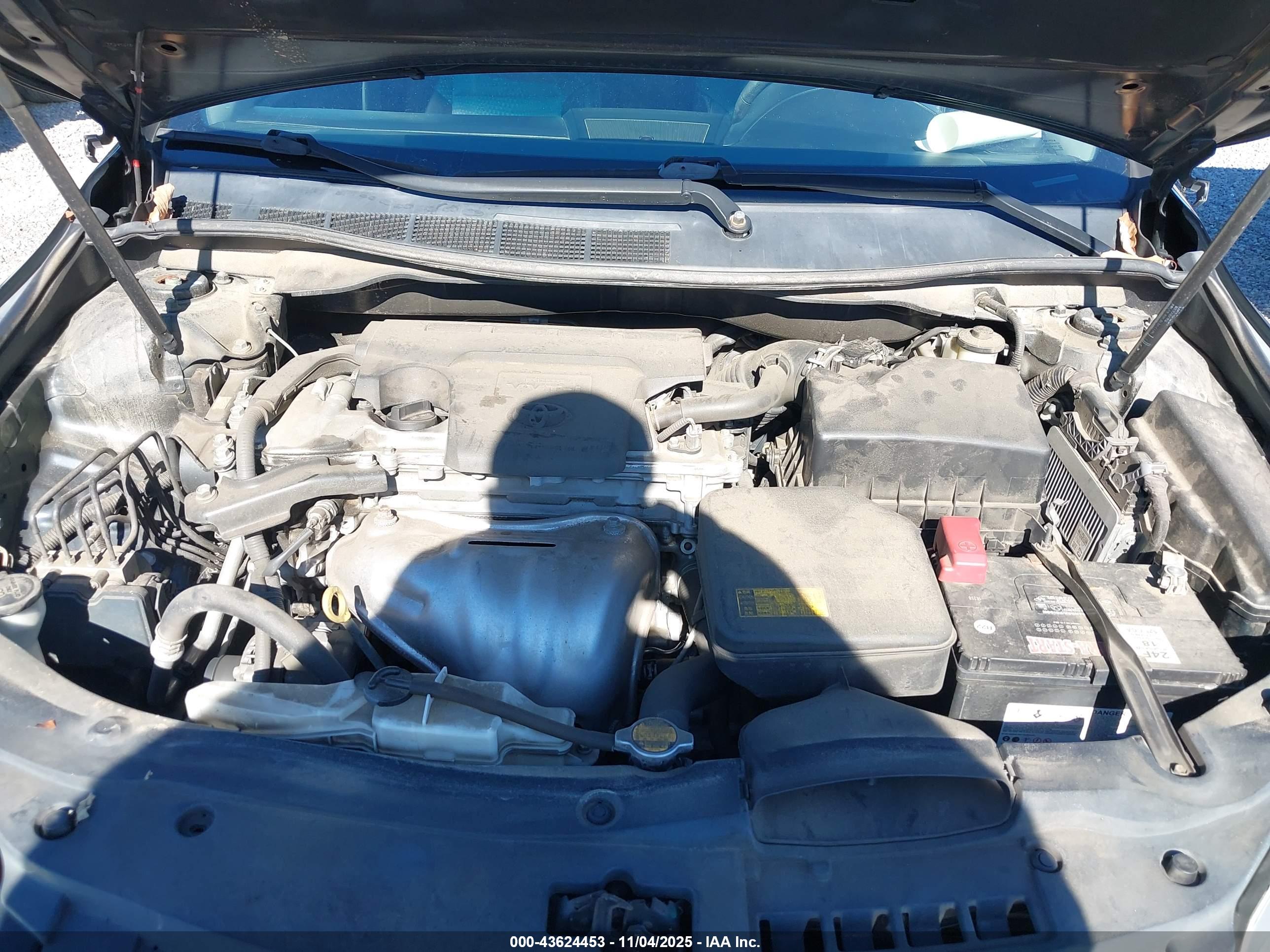 TOYOTA CAMRY image 10