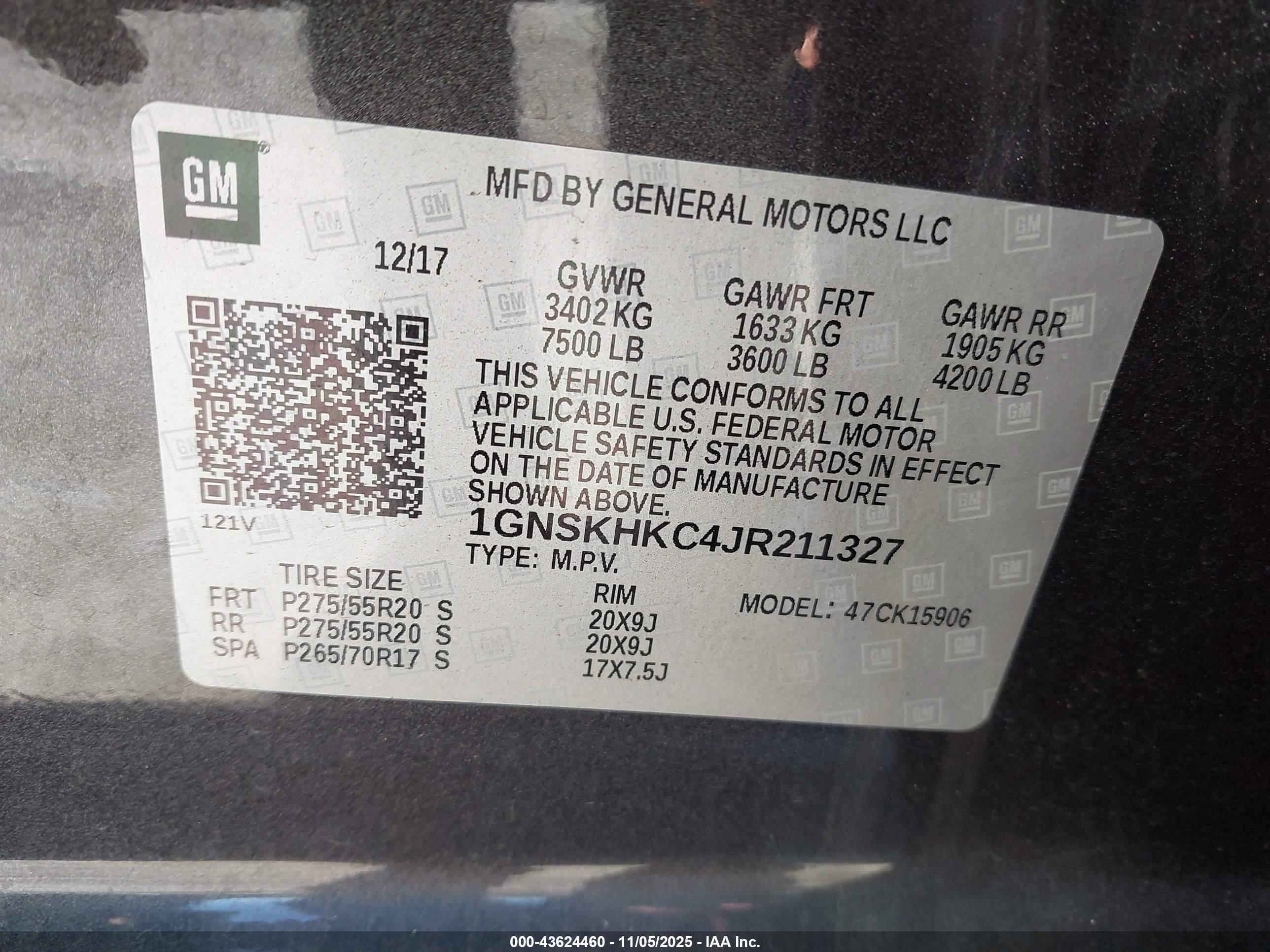 CHEVROLET SUBURBAN image 9