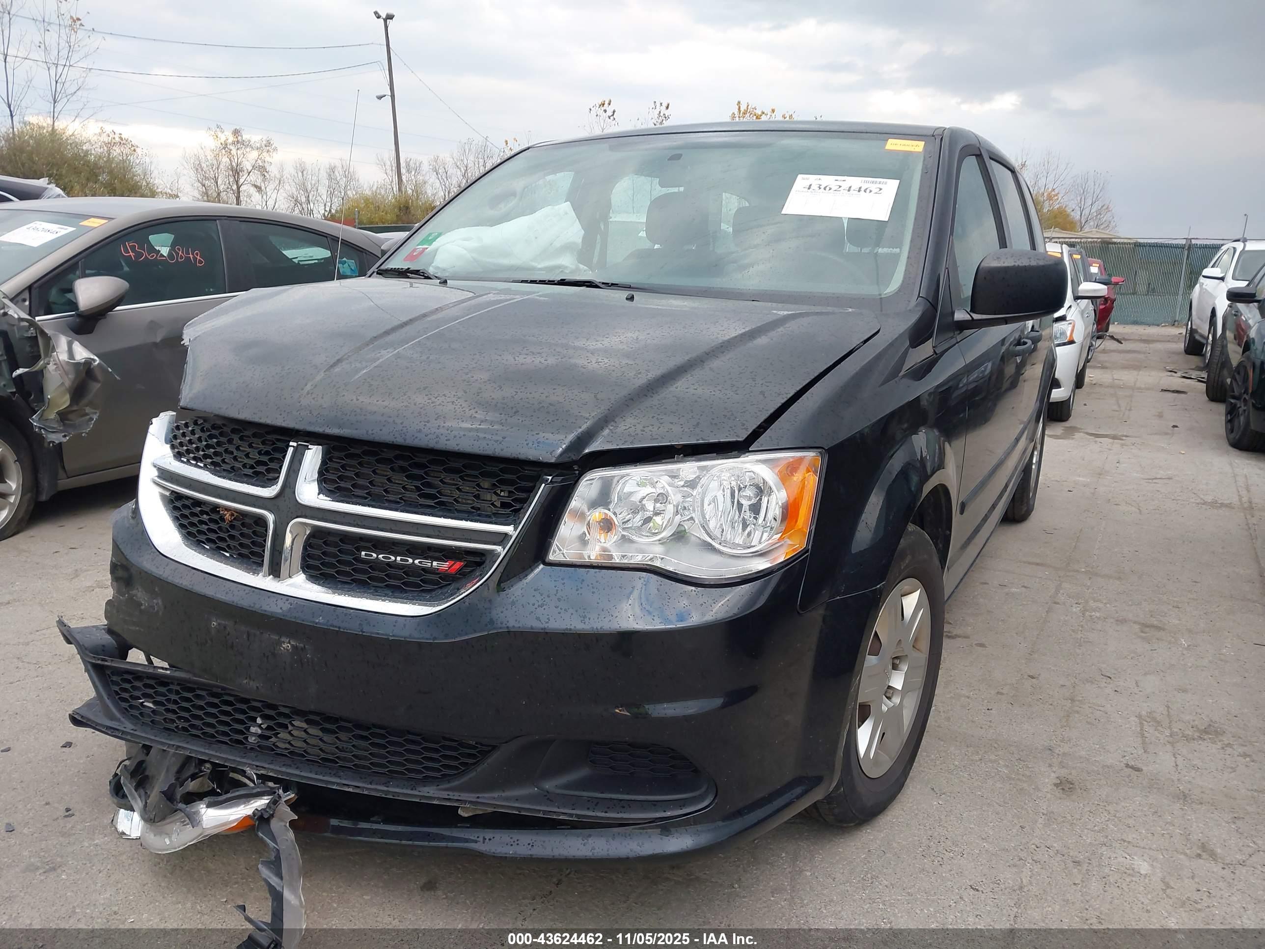 DODGE GRAND image 2