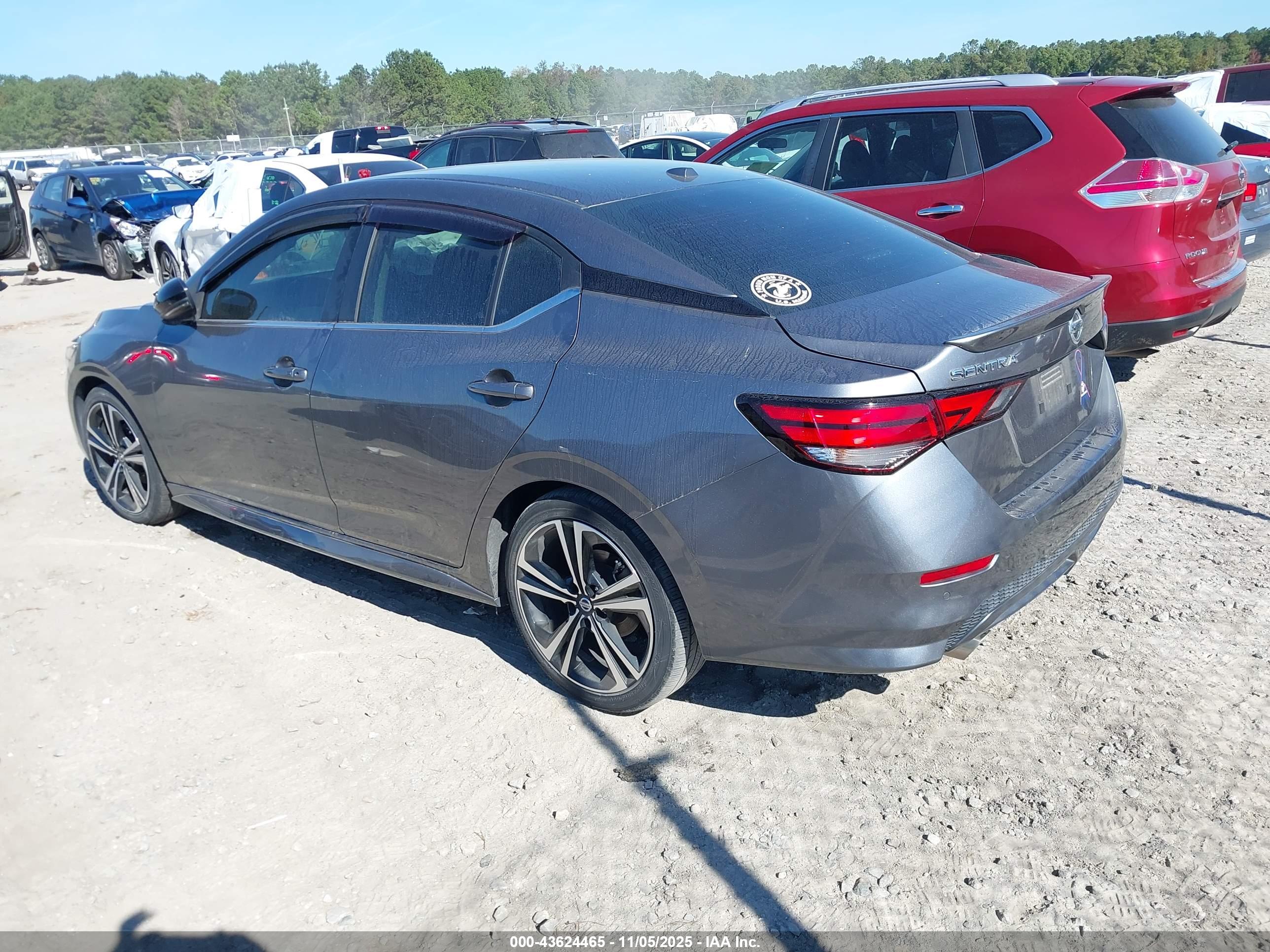 NISSAN SENTRA image 3
