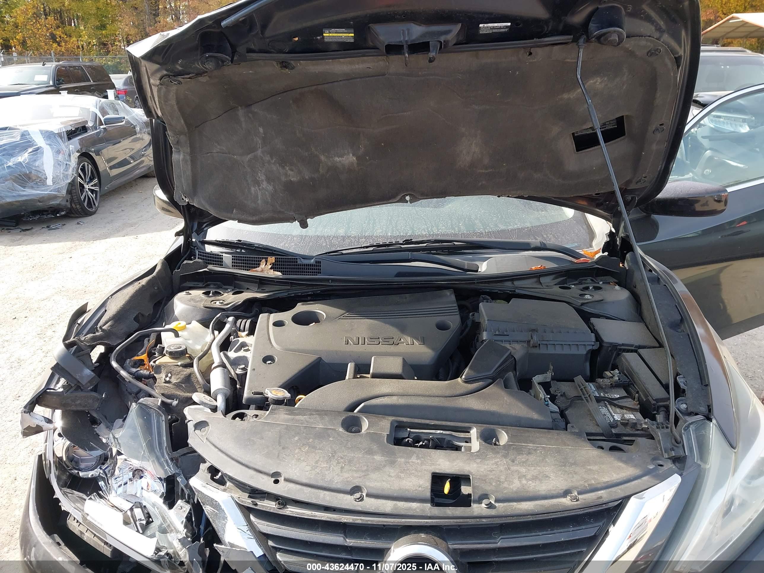 NISSAN ALTIMA image 10