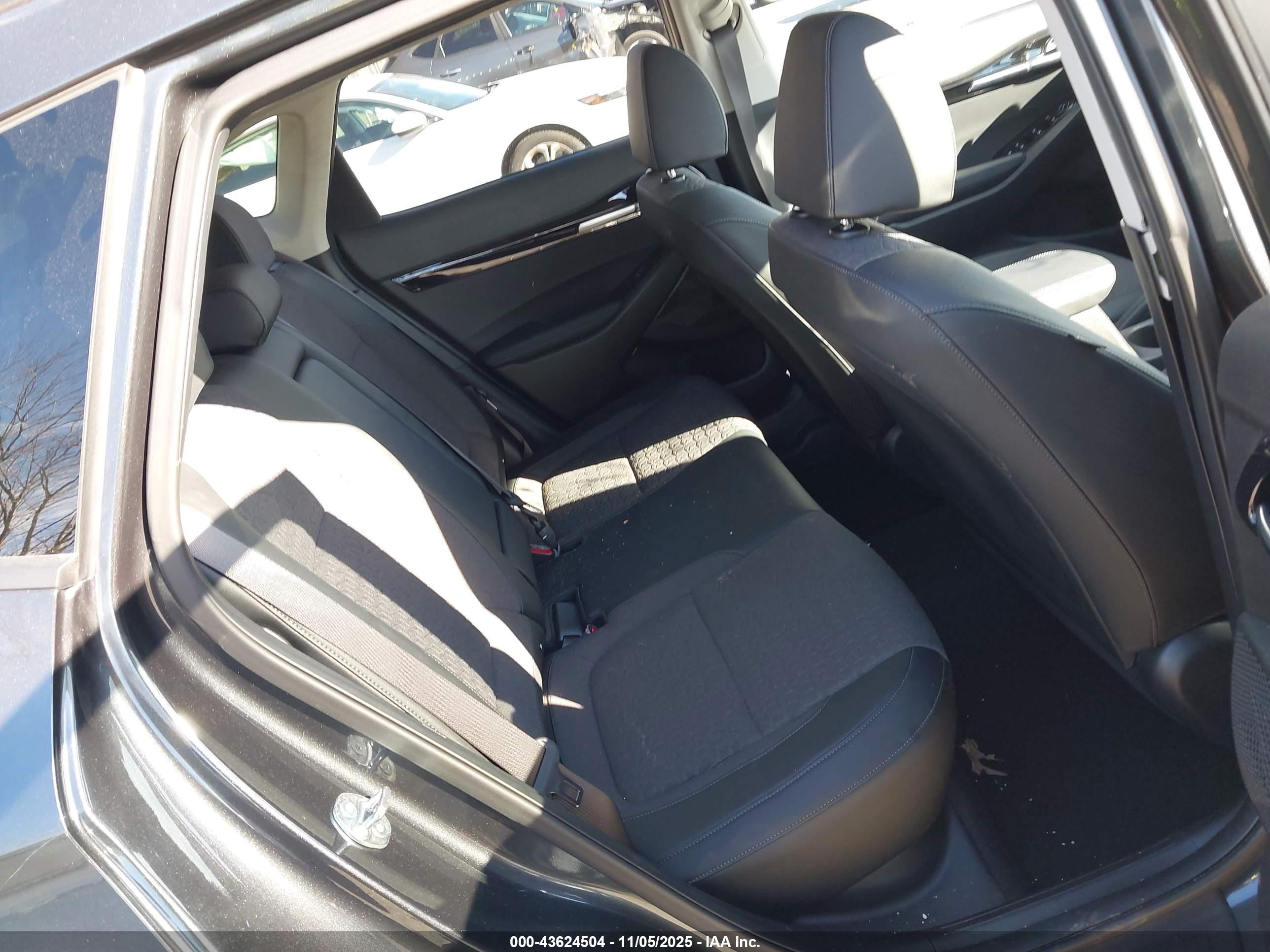 KIA SELTOS image 8