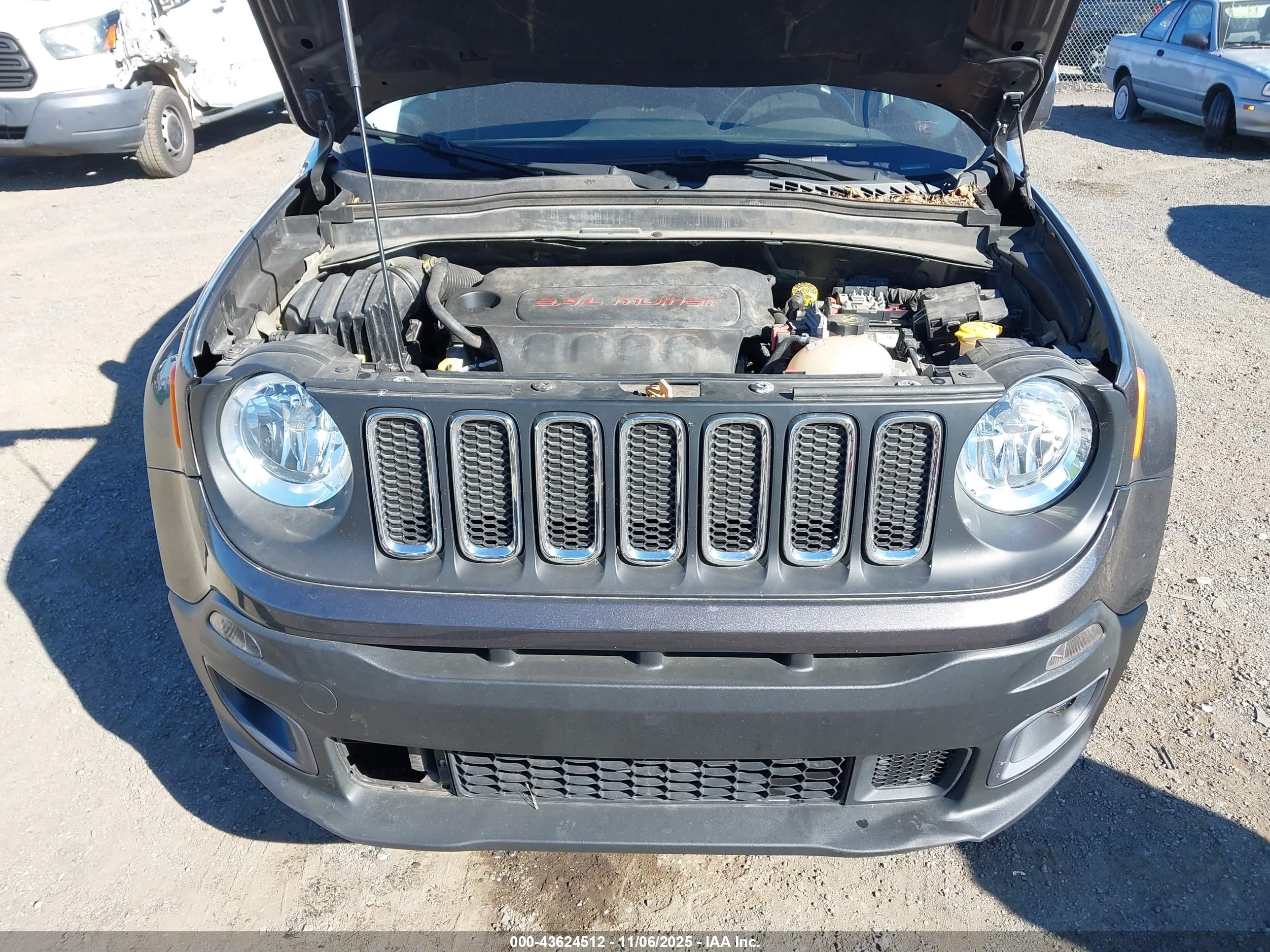JEEP RENEGADE image 6