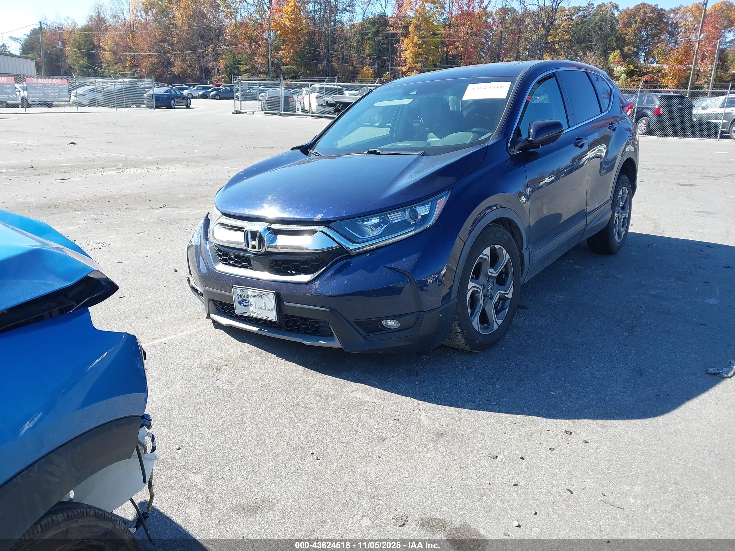 HONDA CR-V image 2