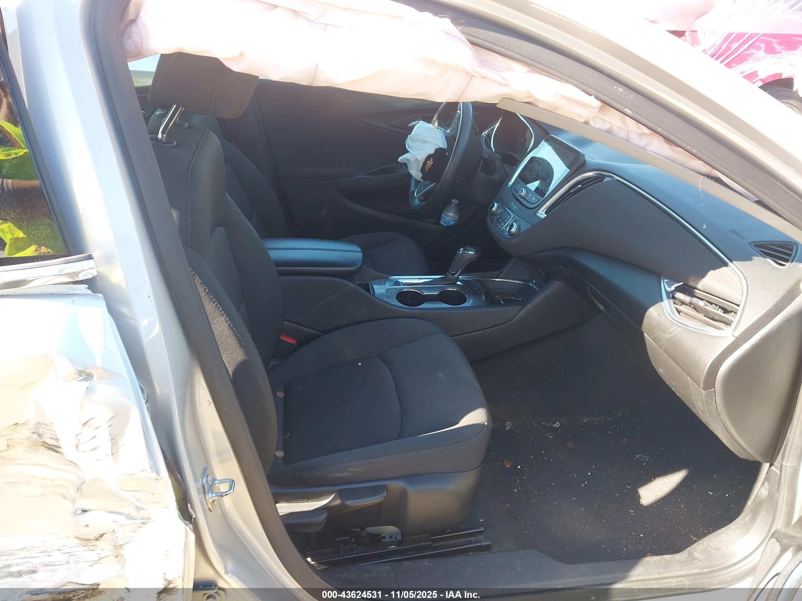 CHEVROLET MALIBU image 5