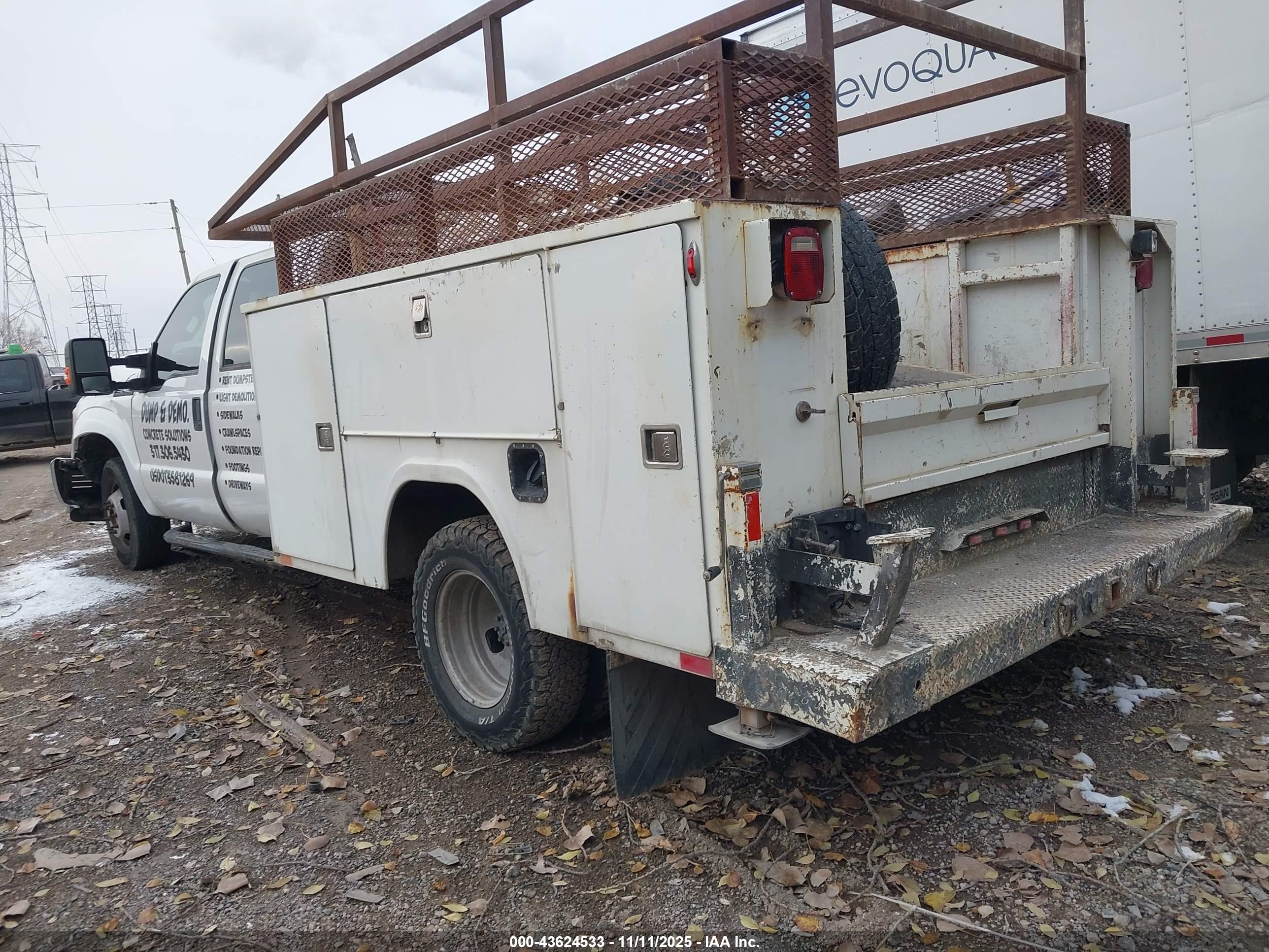 FORD F-350 image 3