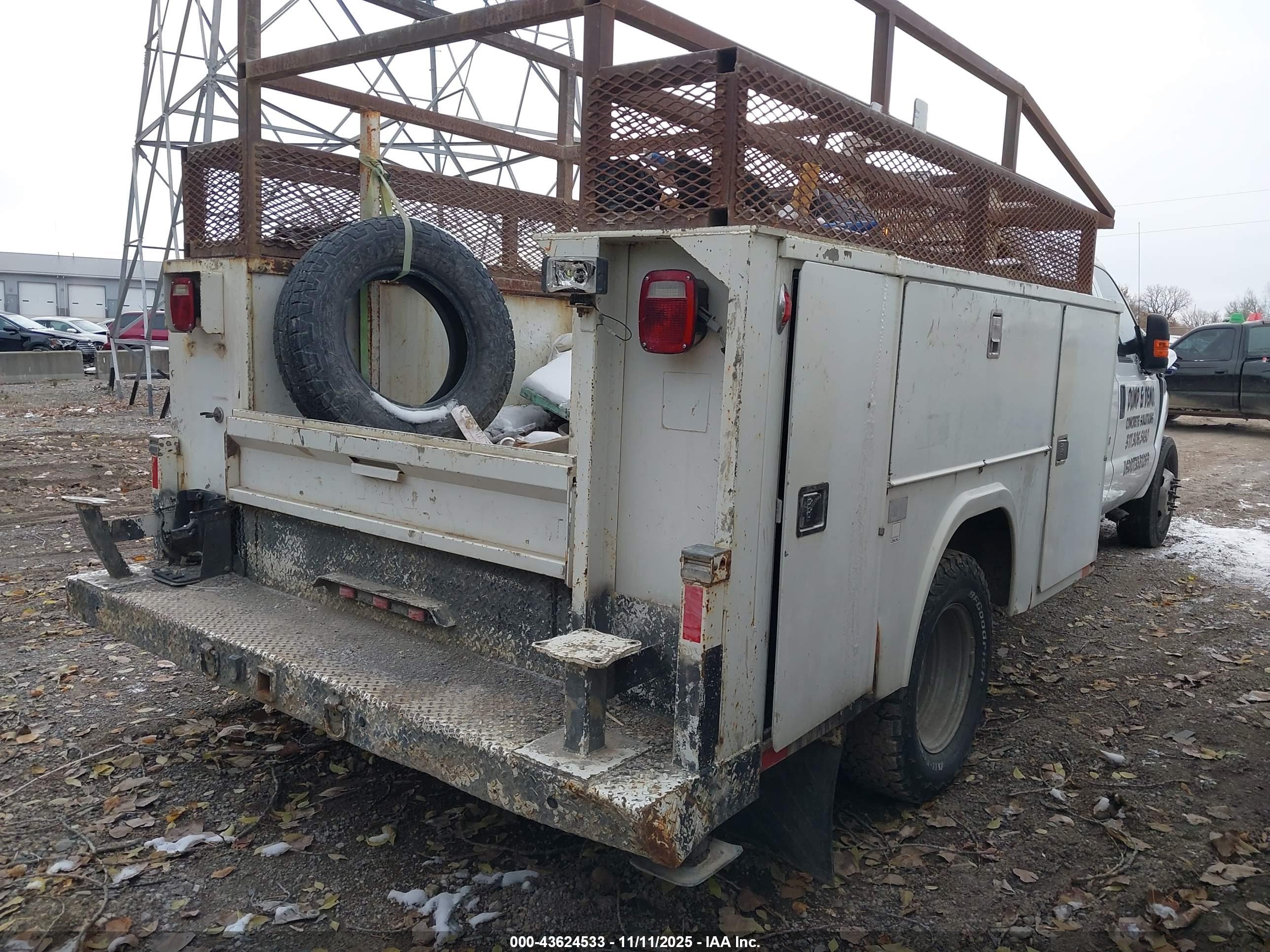 FORD F-350 image 4