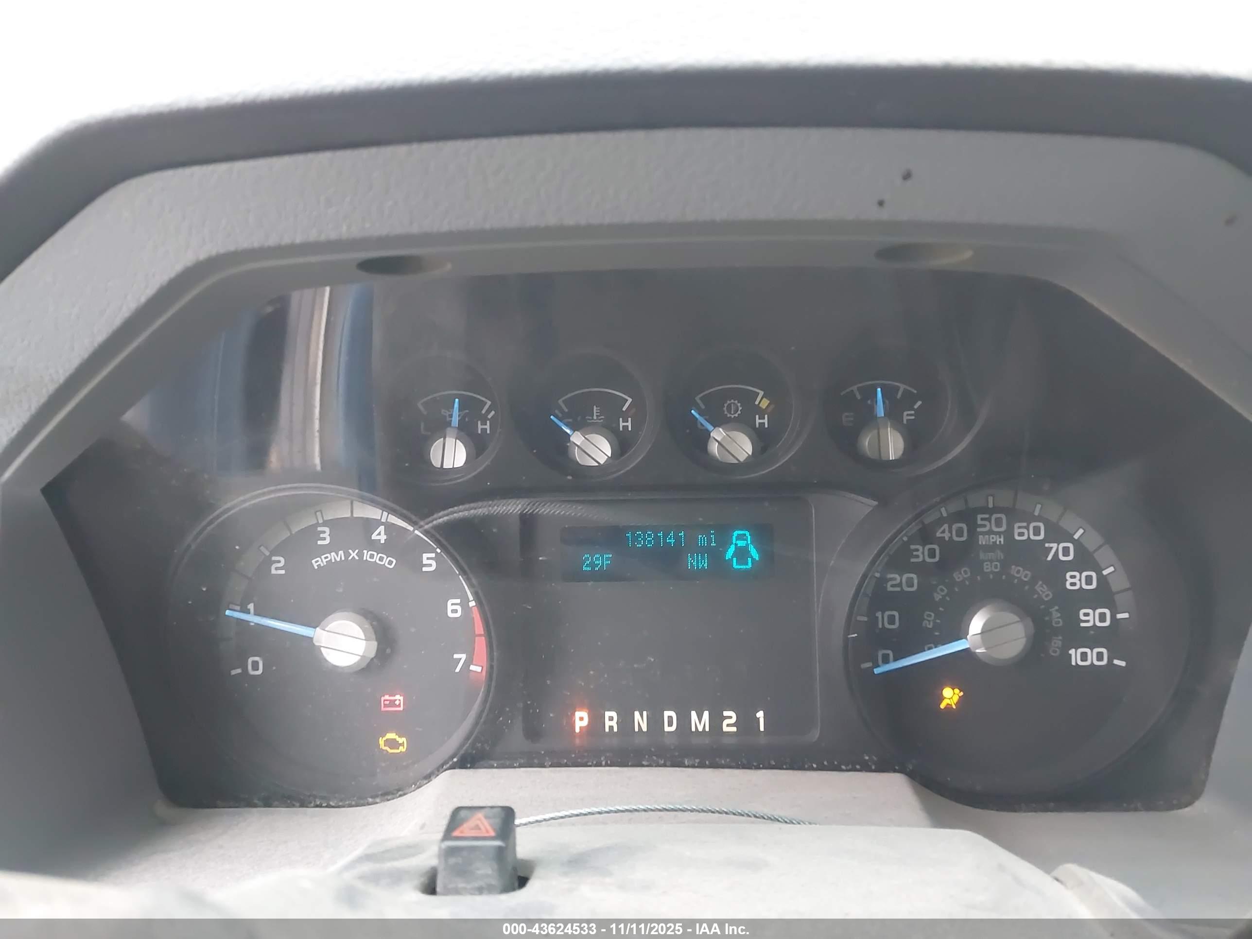 FORD F-350 image 7
