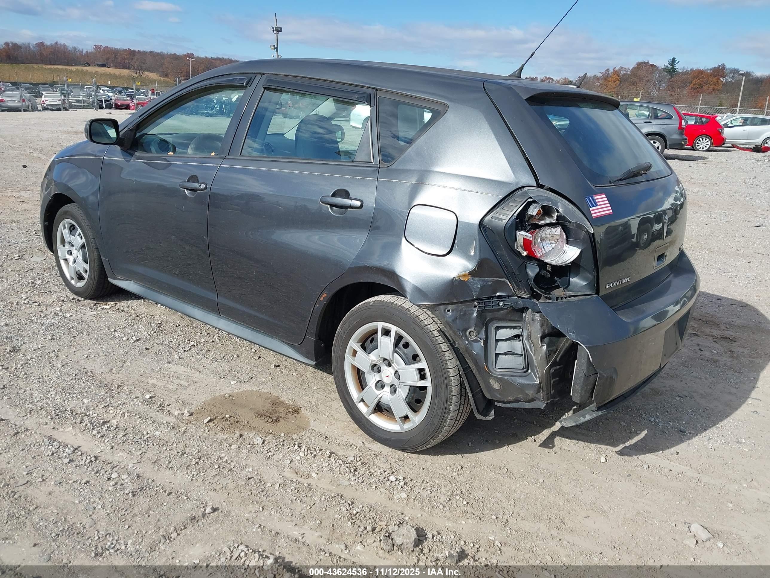 PONTIAC VIBE image 3