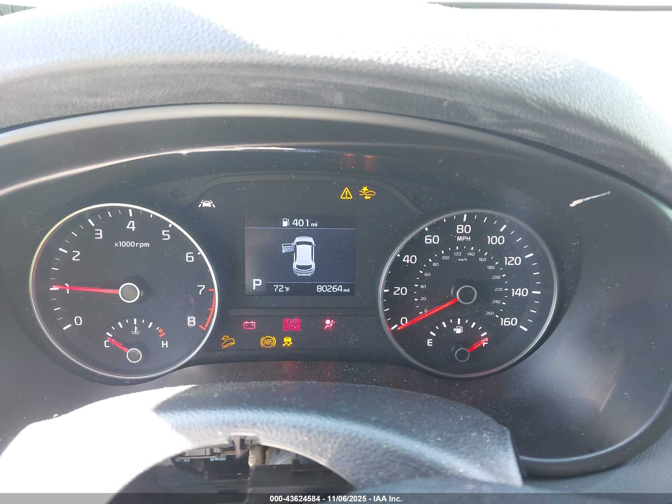 KIA SPORTAGE image 7