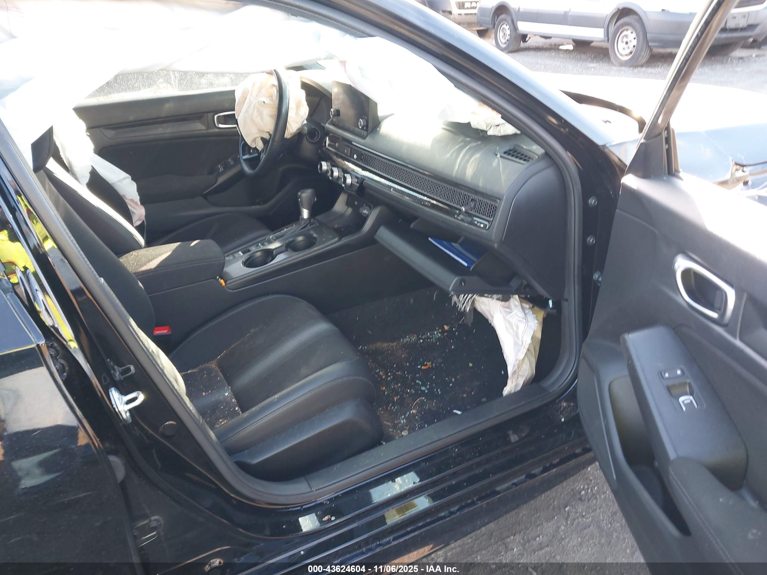 HONDA CIVIC image 5