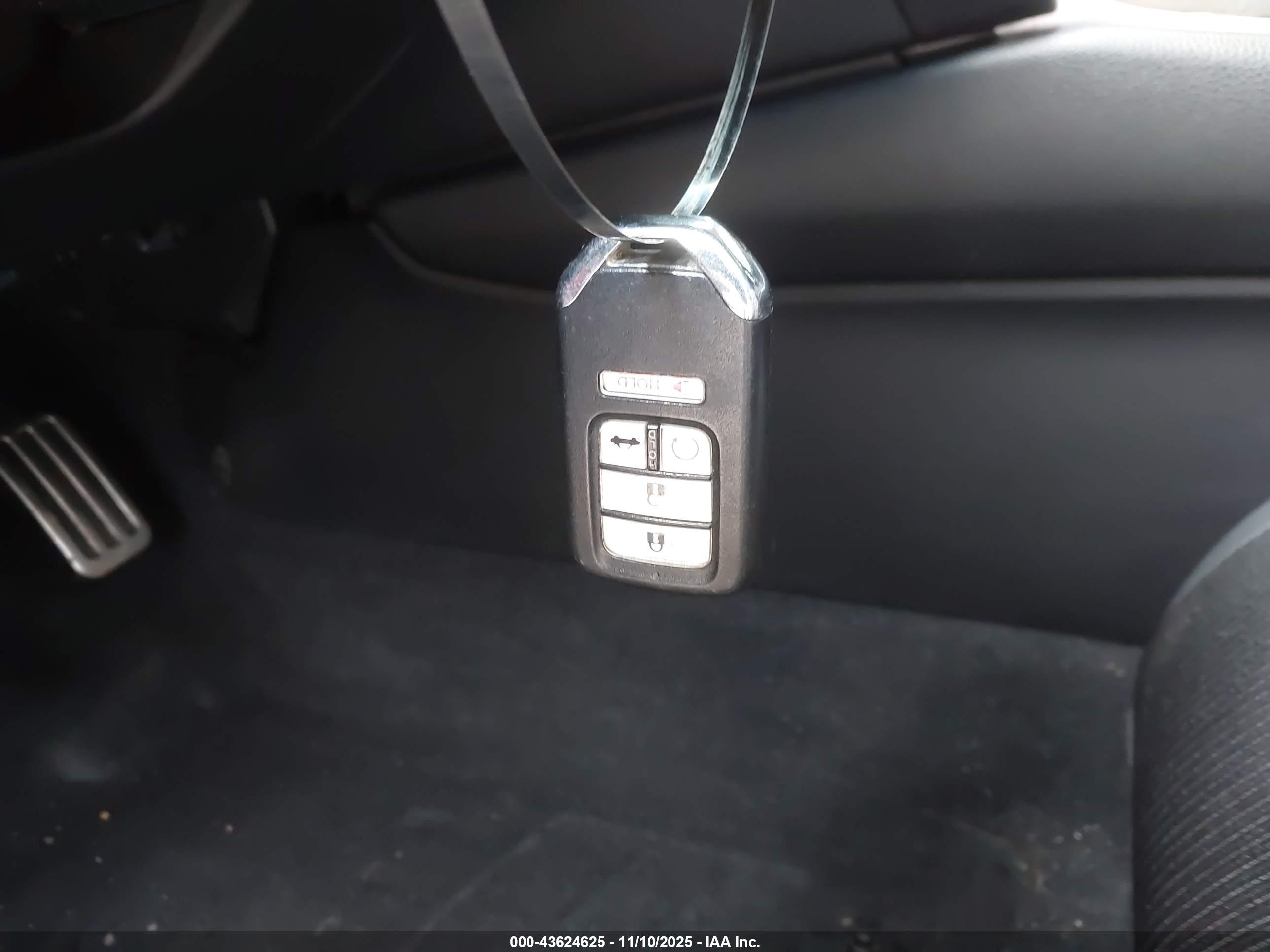 HONDA ACCORD image 11