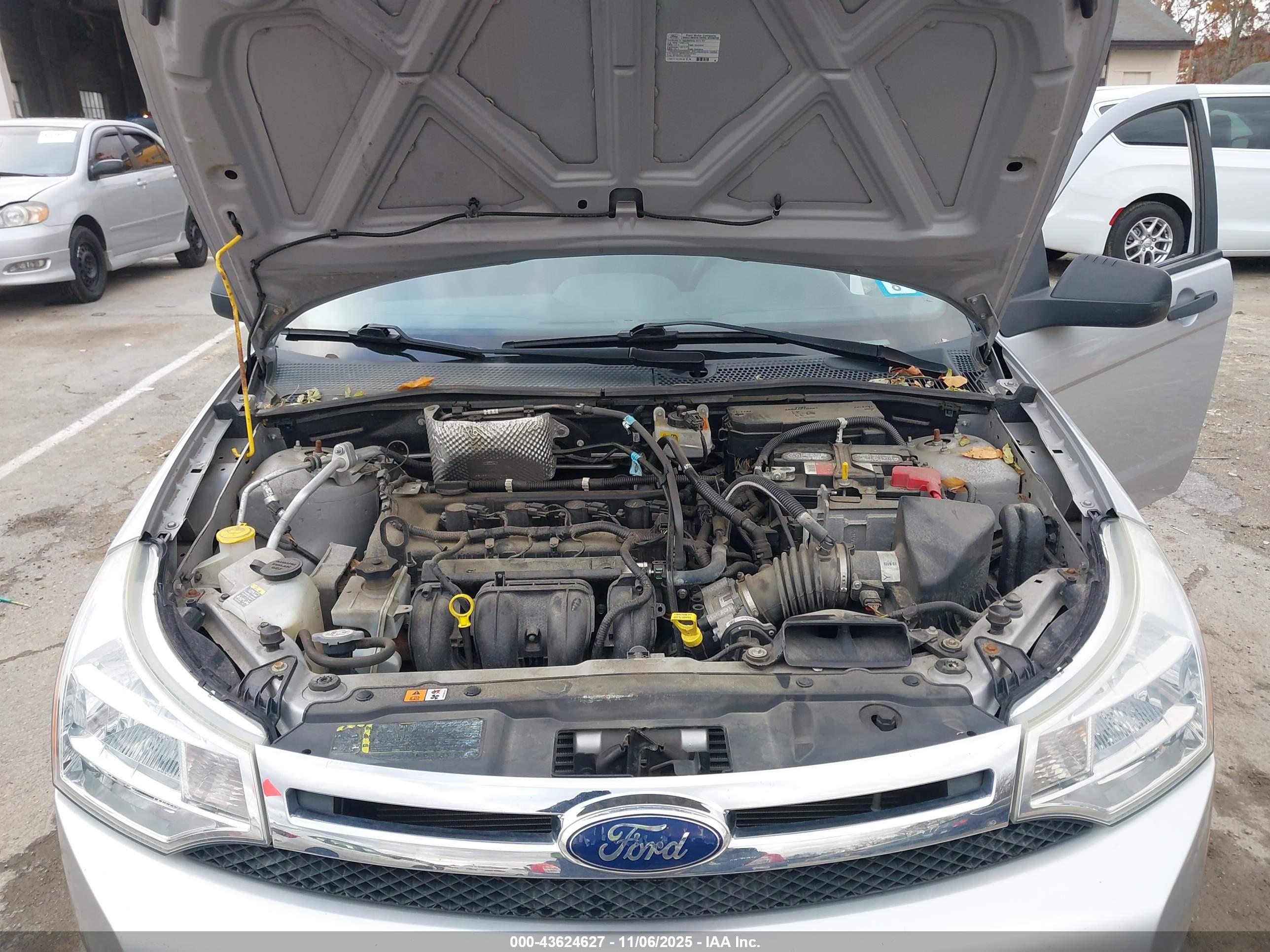 FORD FOCUS image 10