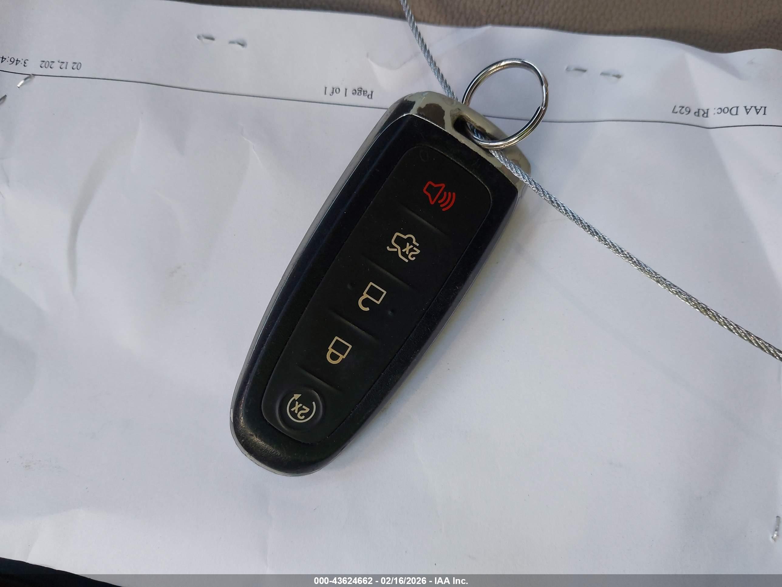 FORD ESCAPE image 11