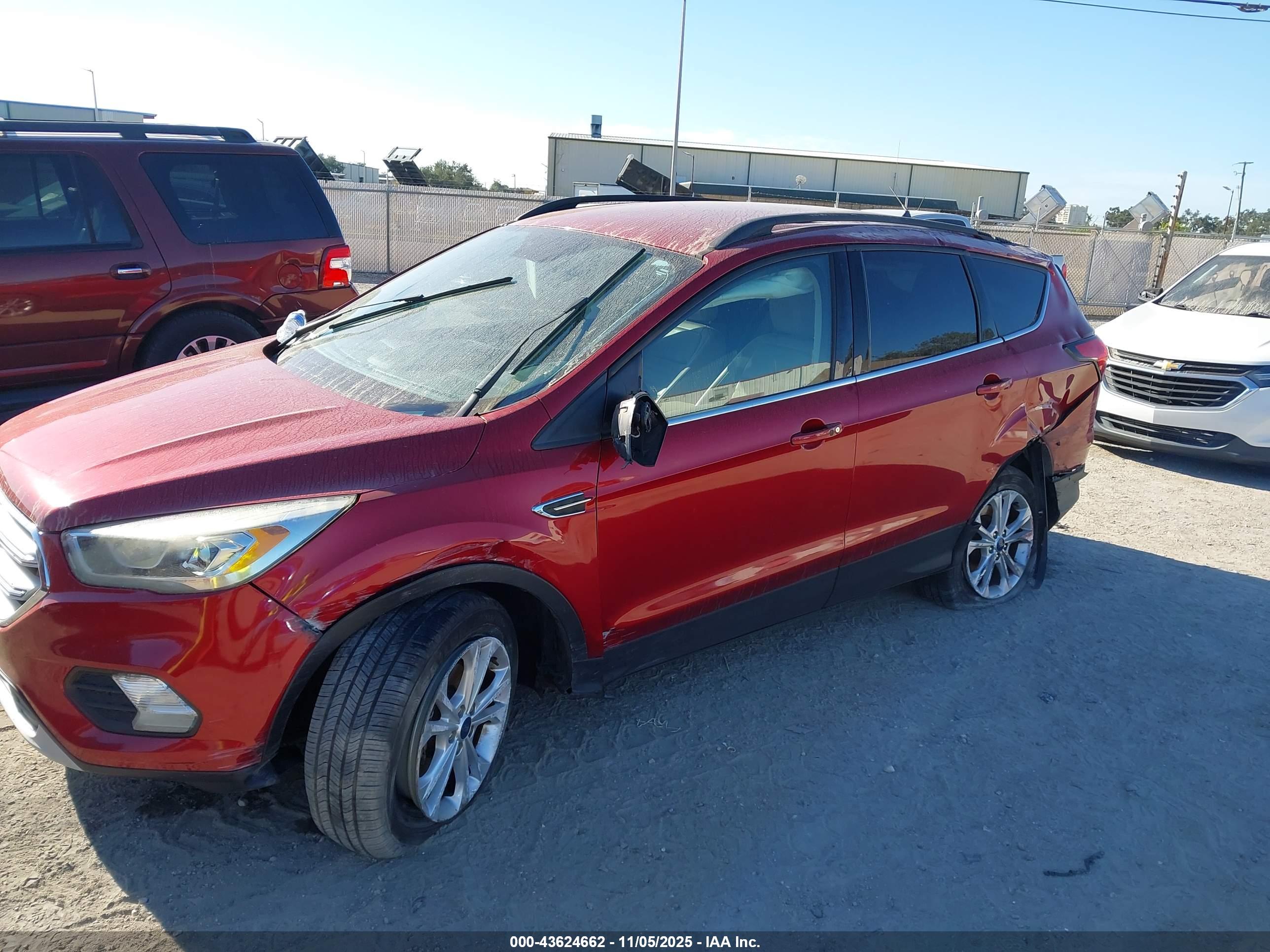 FORD ESCAPE image 6