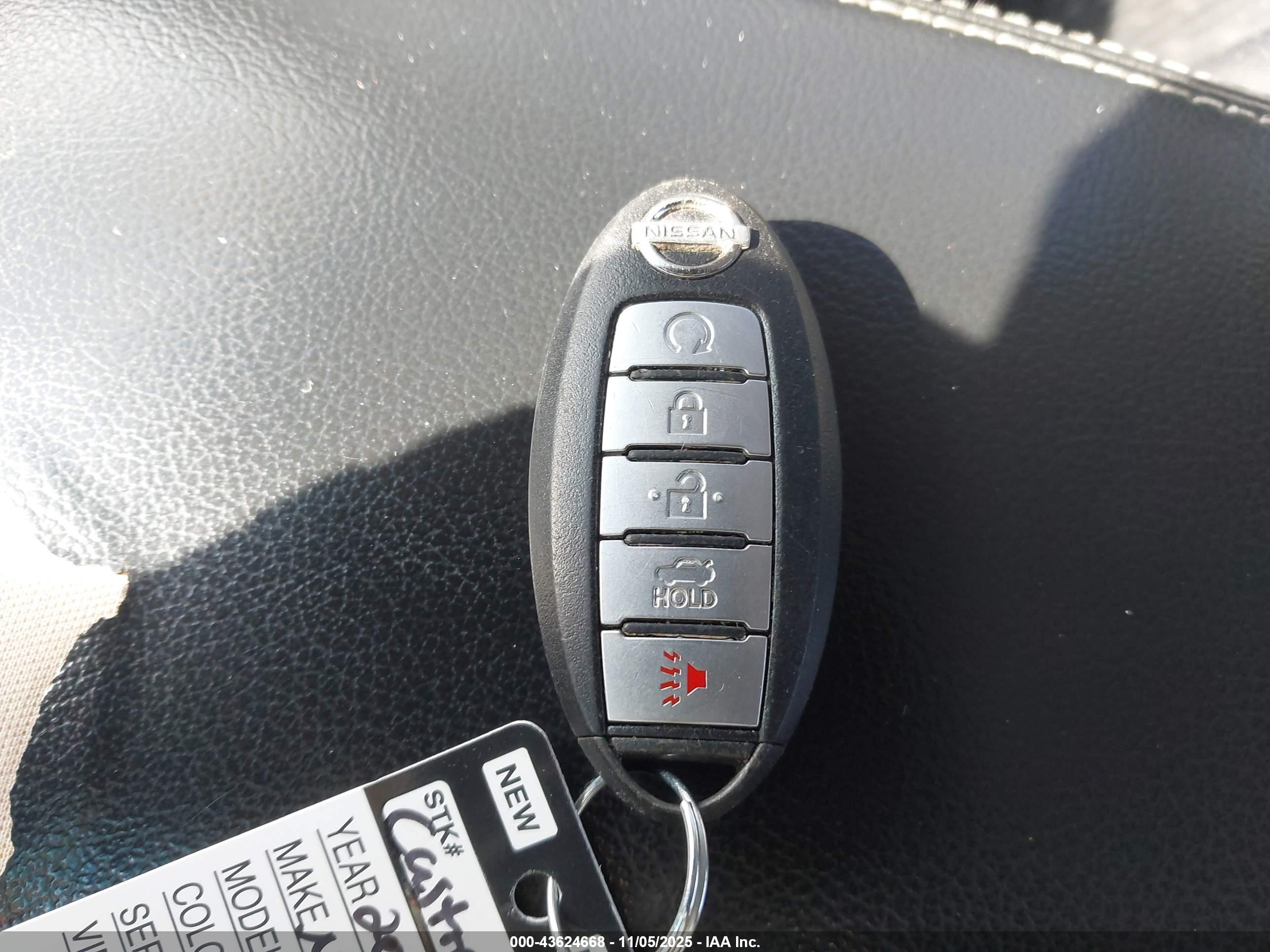 NISSAN ALTIMA image 11