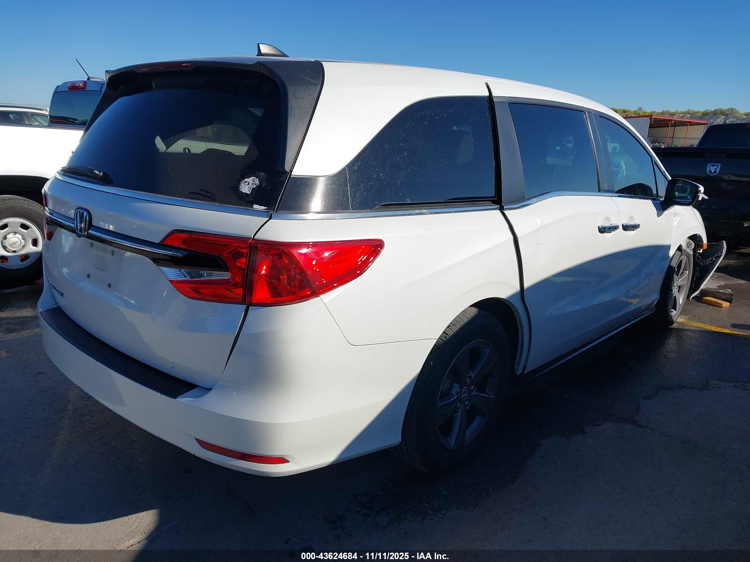 HONDA ODYSSEY image 4
