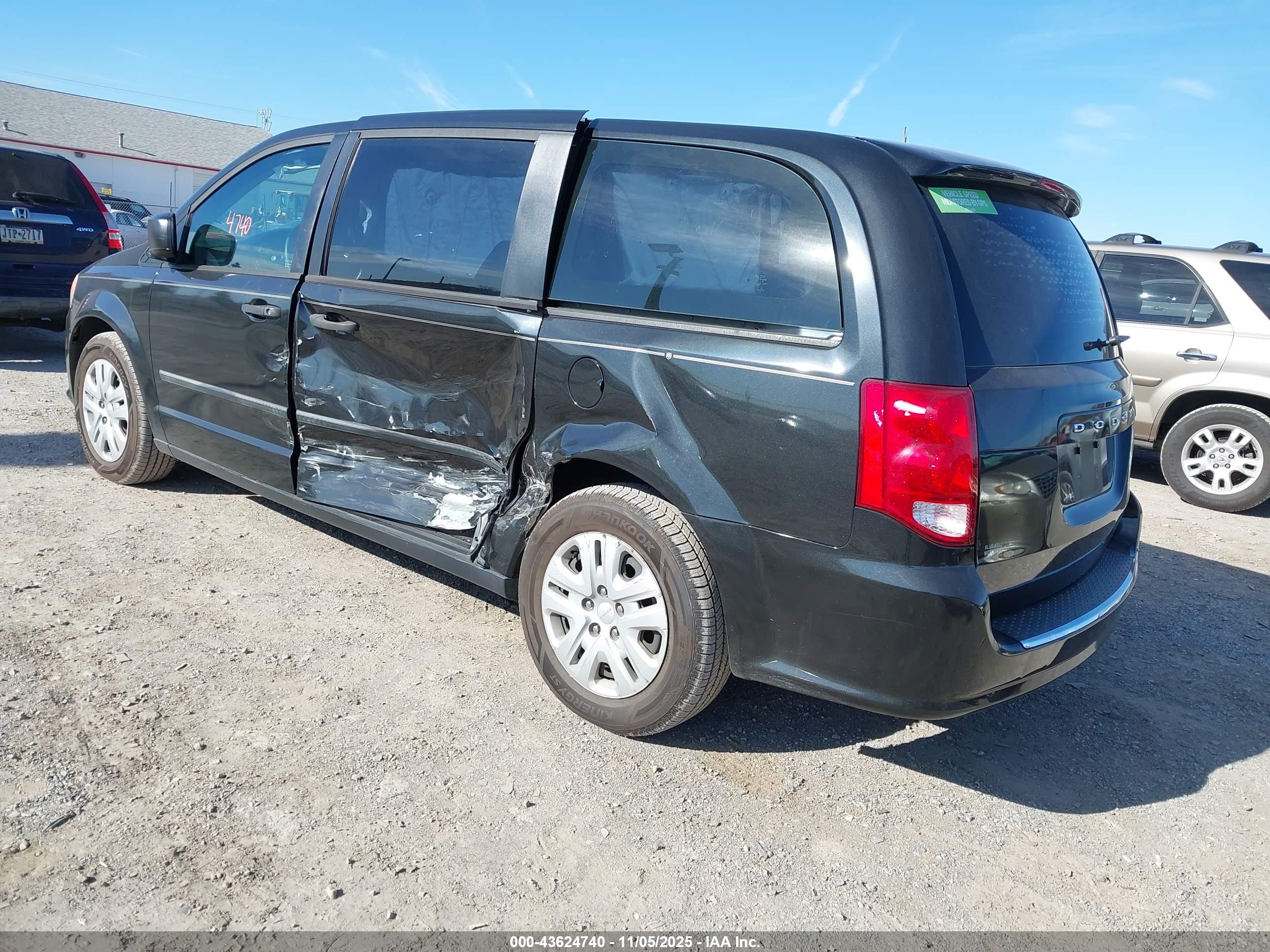 DODGE GRAND image 3