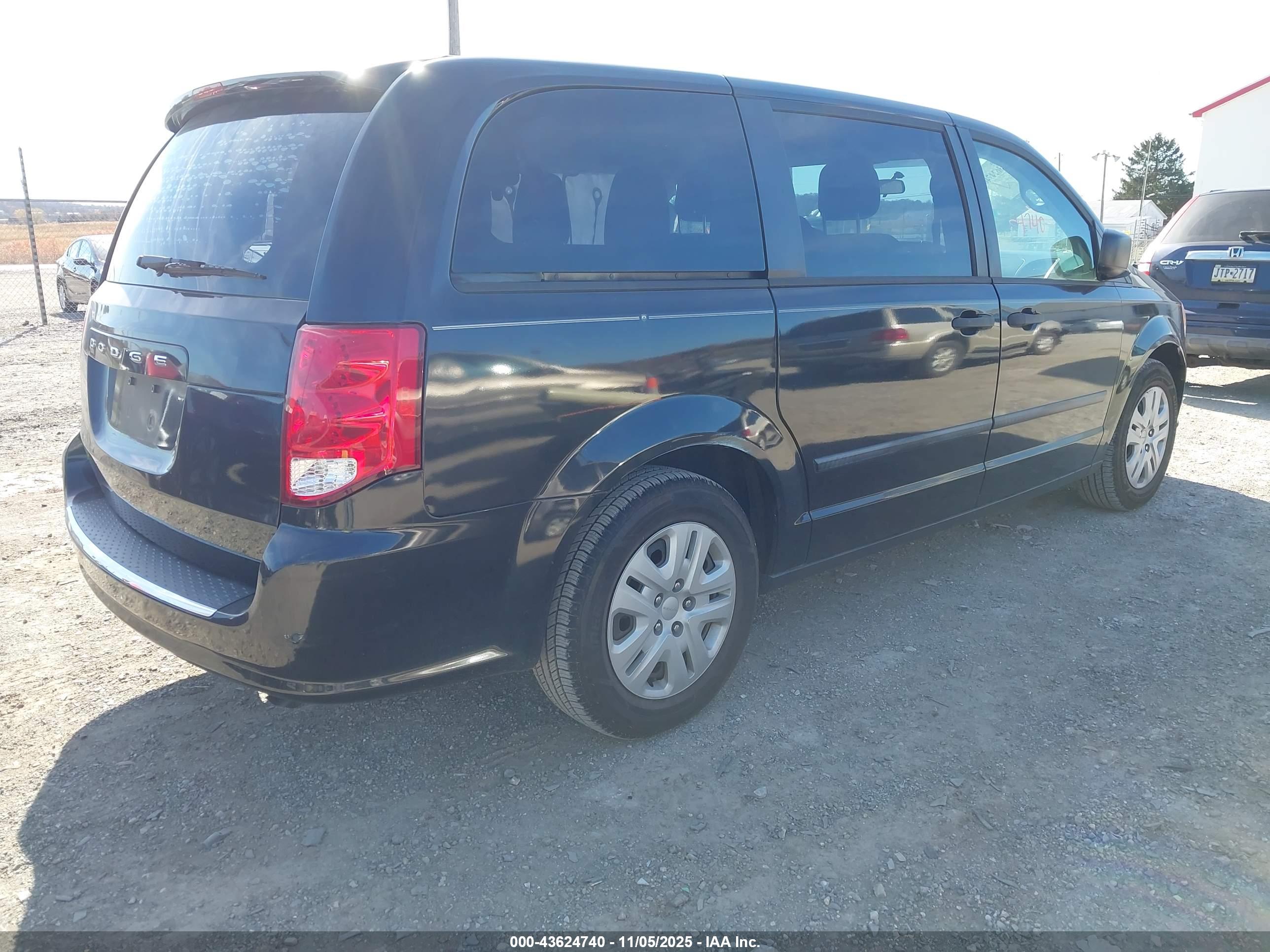 DODGE GRAND image 4